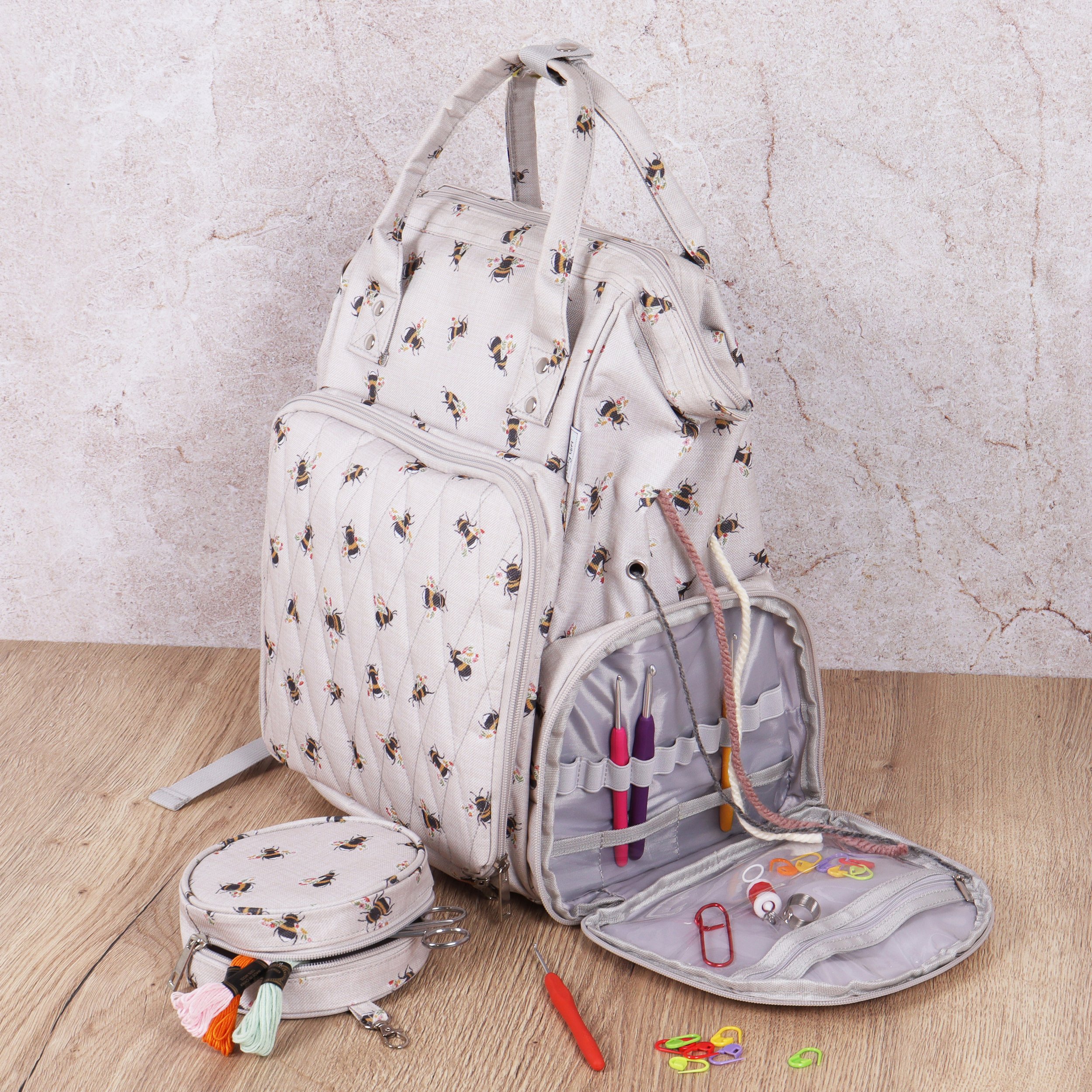 bee backpack 6.jpg