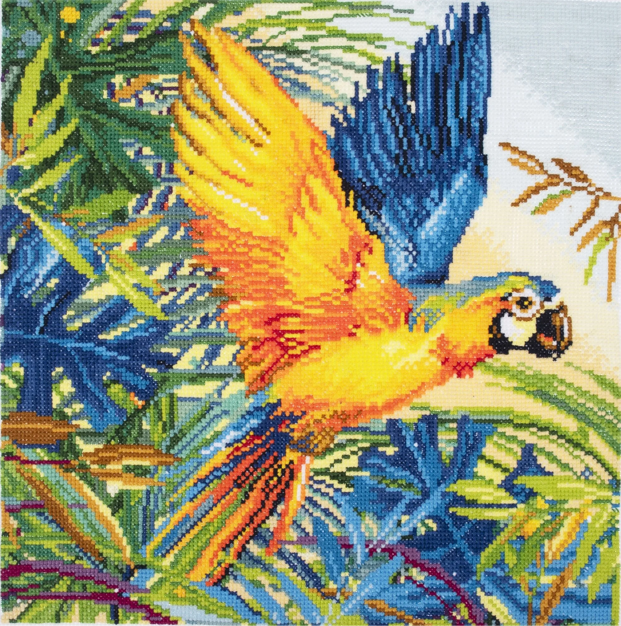 GCSP12 parrot cross stitch kit 2.jpg