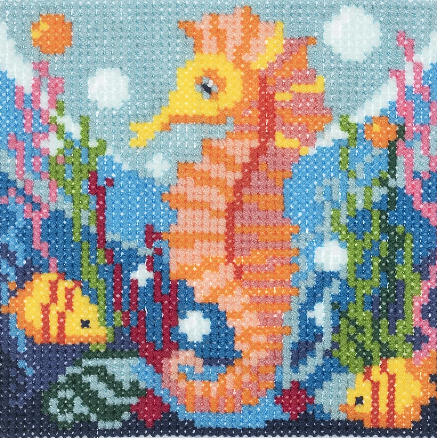 GCS233 seahorse xstitch 2.jpg