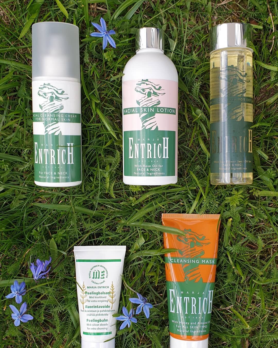 🌿🌸 Nu firar vi V&Aring;REN hos ME F&ouml;r Kropp &amp; Sj&auml;l! 🌸🌿
Du f&aring;r 20 % rabatt p&aring; ord pris p&aring; ansiktsprodukter - reng&ouml;ring, ansiktsvatten och ansiktskr&auml;mer inkl avokado - och morotsolja!
G&auml;ller s&aring; l