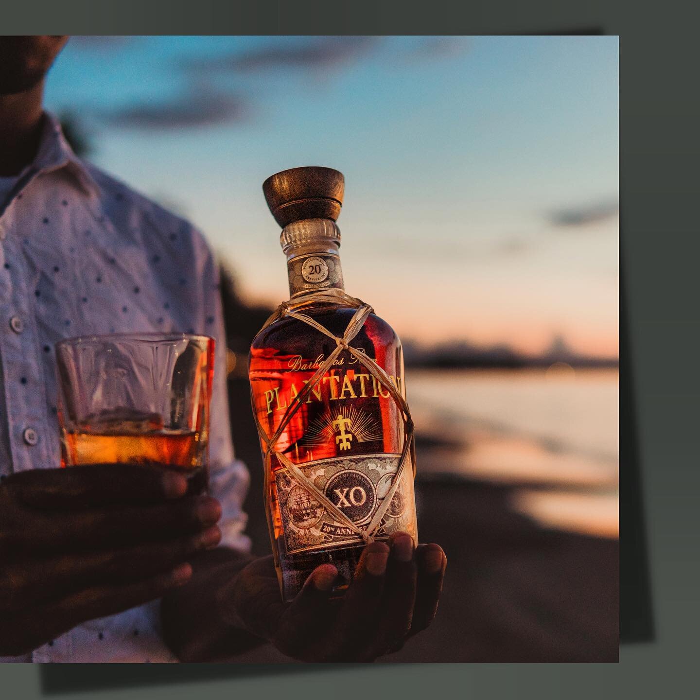 Today is the day we celebrate our magnificent &amp; strong father figures. ✨

Cheers to all those who nurtured their children as much as Maison Ferrand nurtures their rum. 🥃

🇭 🇦 🇵 🇵 🇾  🇫 🇦 🇹 🇭 🇪 🇷 🇸  🇩 🇦 🇾 

#fathersday #celebrate #f