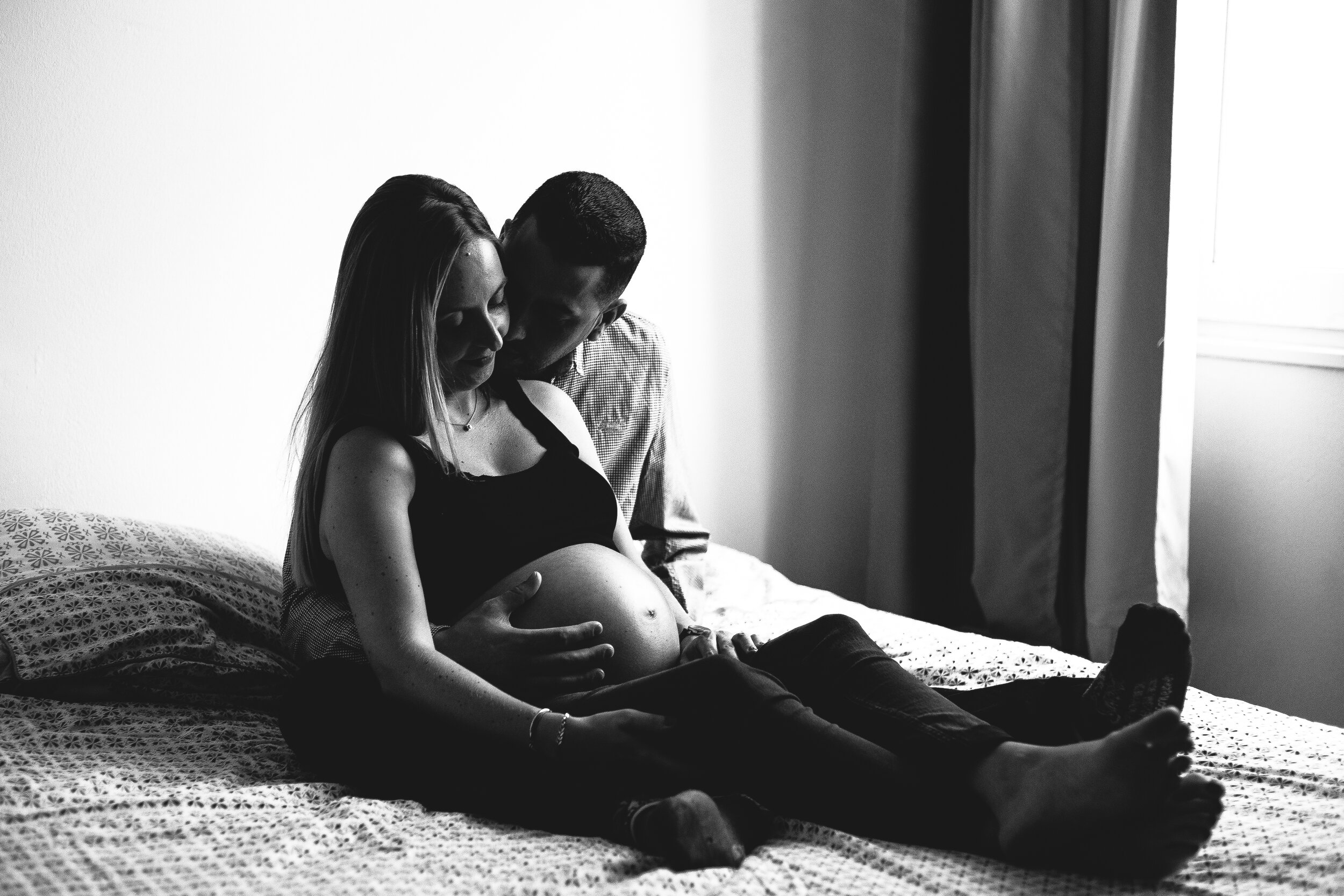 photos de grossesse intimistes cocooning à domicile bordeaux et gironde
