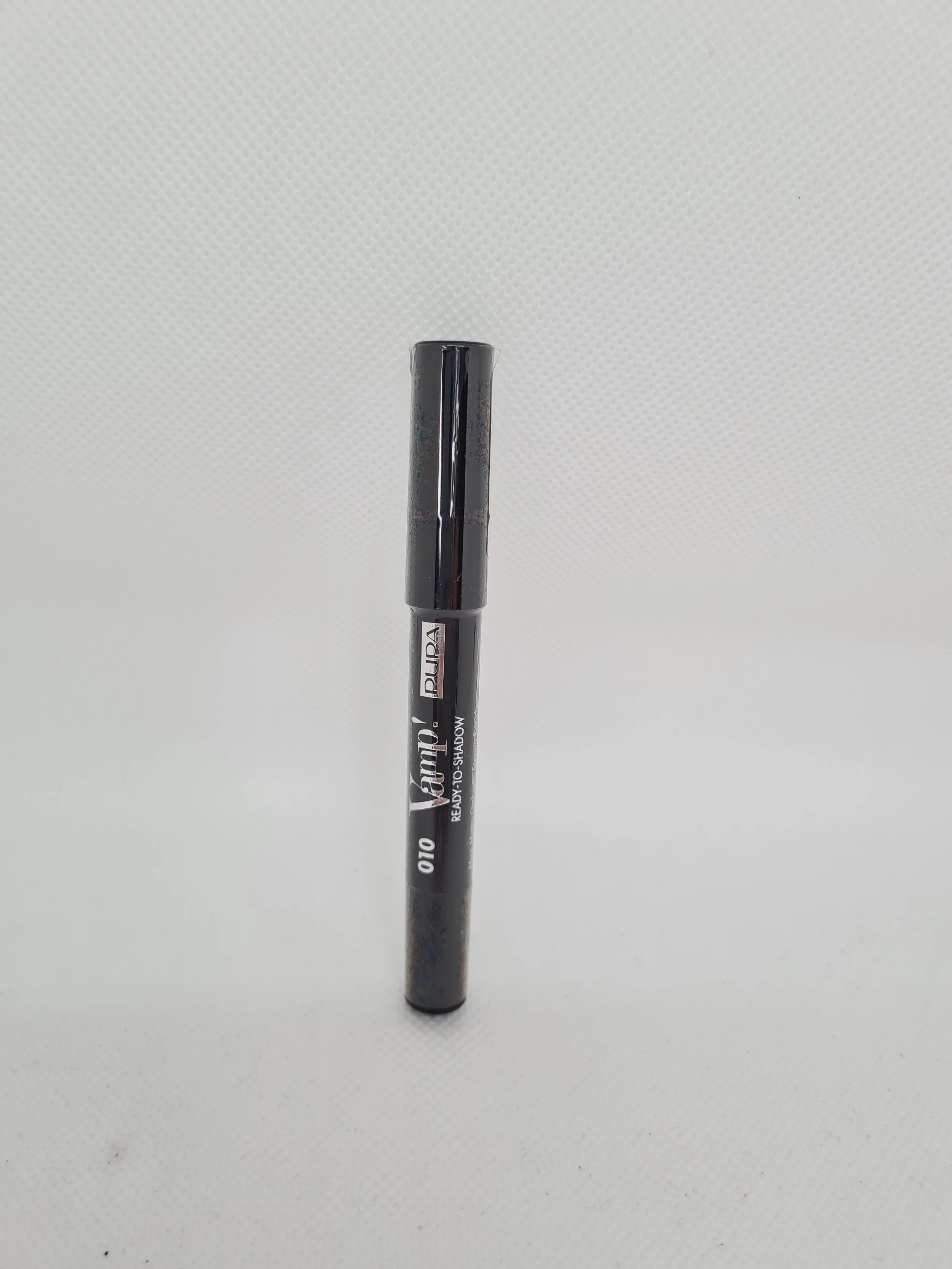 Doudoune Boss noir pour enfant en vente chez DM'Sports Doudoune Boss noir pour enfant en vente chez DM'Sports
