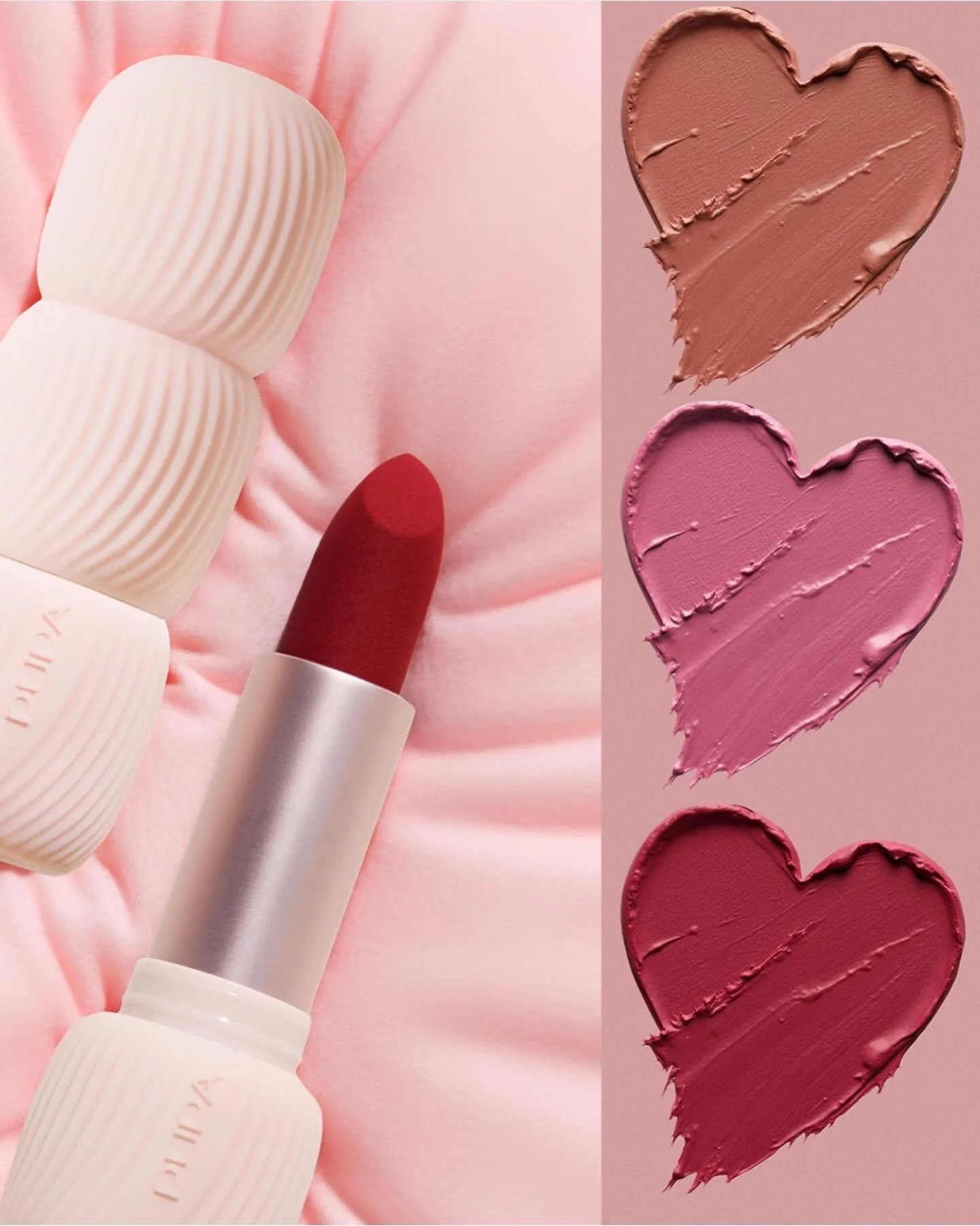 Qu&rsquo;y a-t-il de plus sexy qu&rsquo;une marque de rouge &agrave; l&egrave;vres dans un cou ?
Un rouge &agrave; l&egrave;vres qui donne envie&hellip; sans demander la permission.

Une couleur qui s&rsquo;impose, une tenue qui ne trahit pas, une te