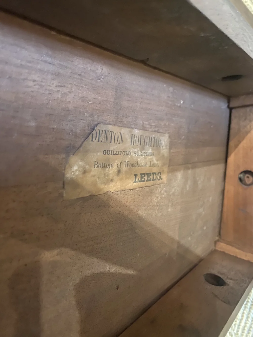 Tables d'appoint 17ème siècle | Antiquites en France