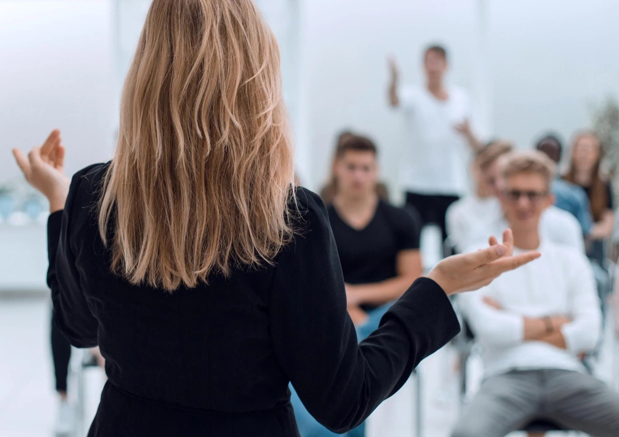 Formation - Marketing et Développement Commercial. Formation certifiée QUALIOPI destinée aux artistes, artisans d’art et créateurs.