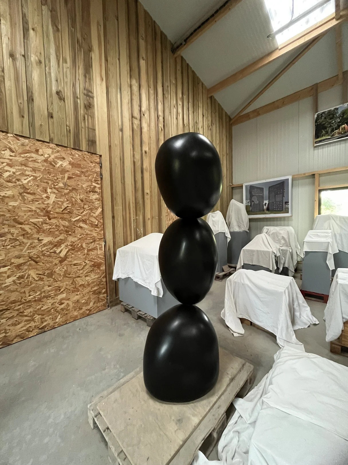 Sculpture monumentale en granite - Eric Theret7.jpg
