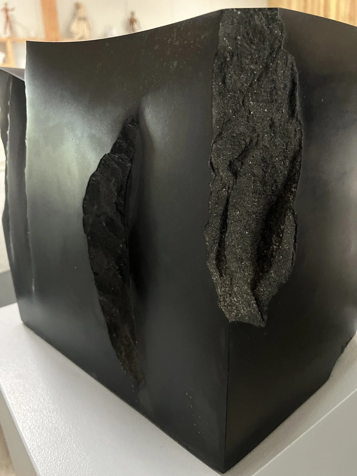 Sculpture en granite noir - Eric Theret6.jpg