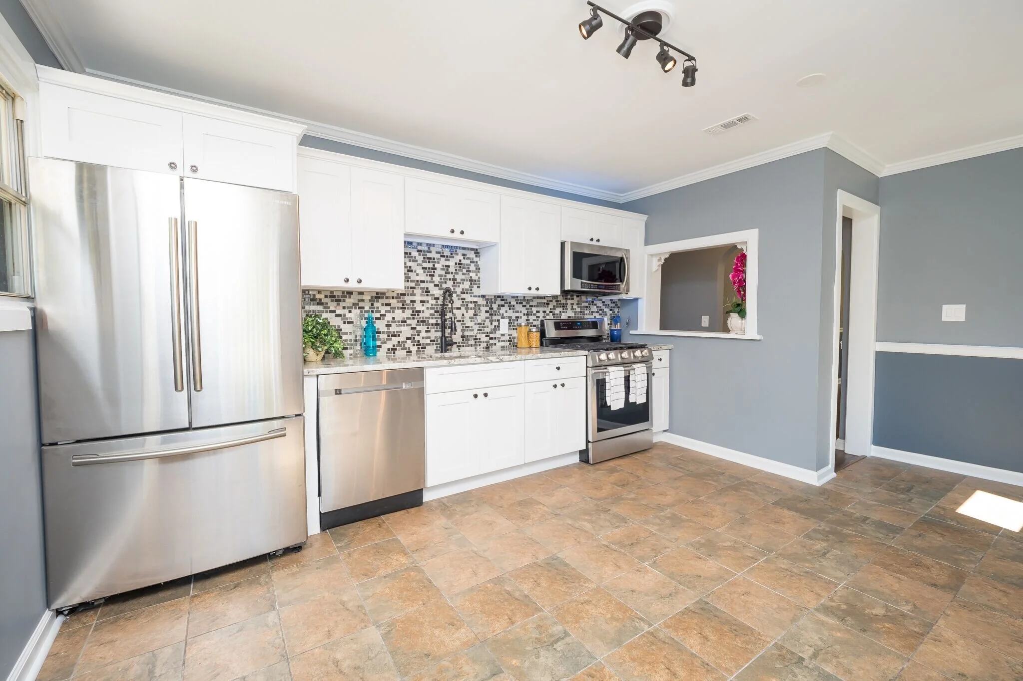 kitchen 3.jpeg