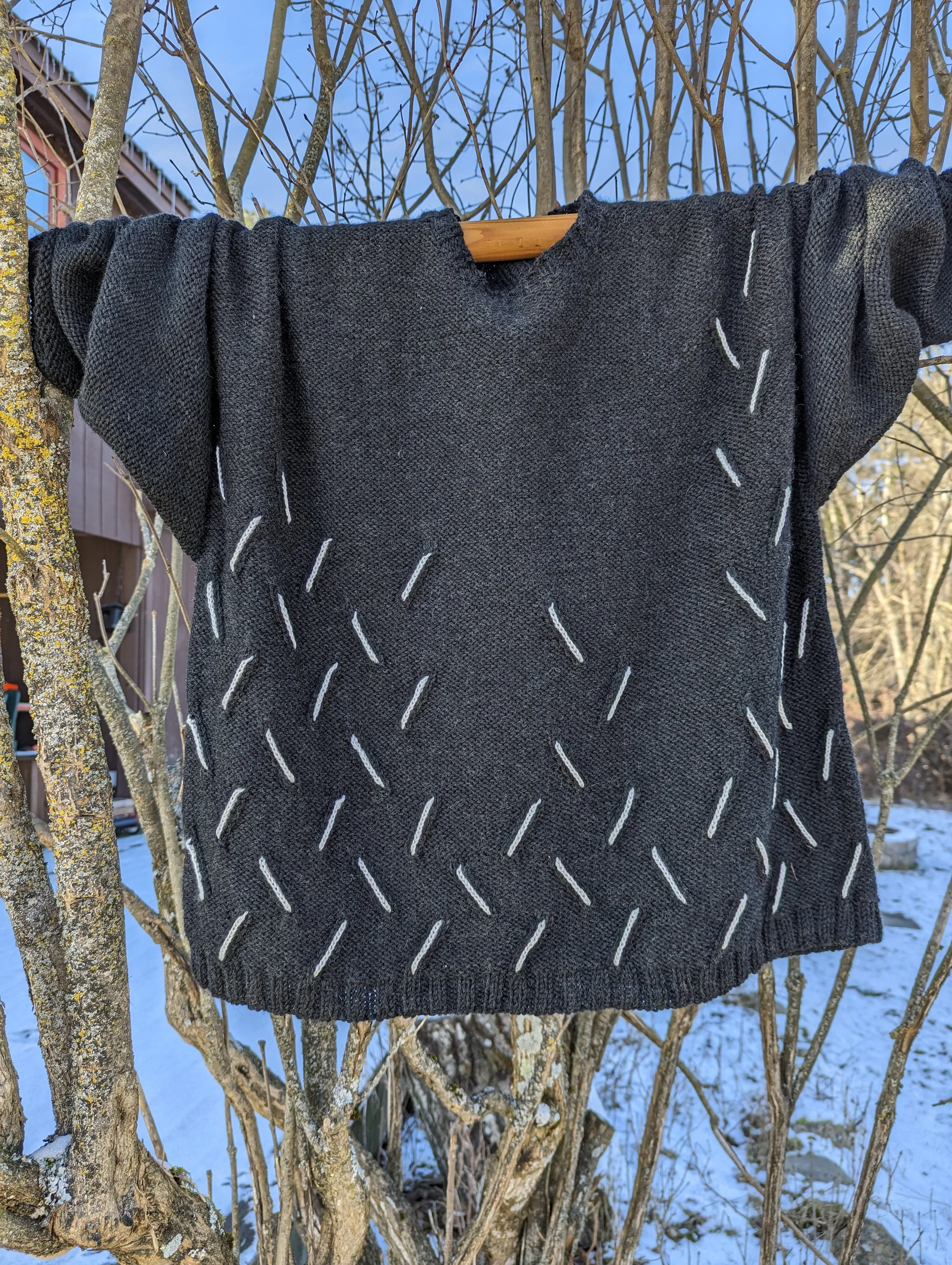 Spada Skating Sweater