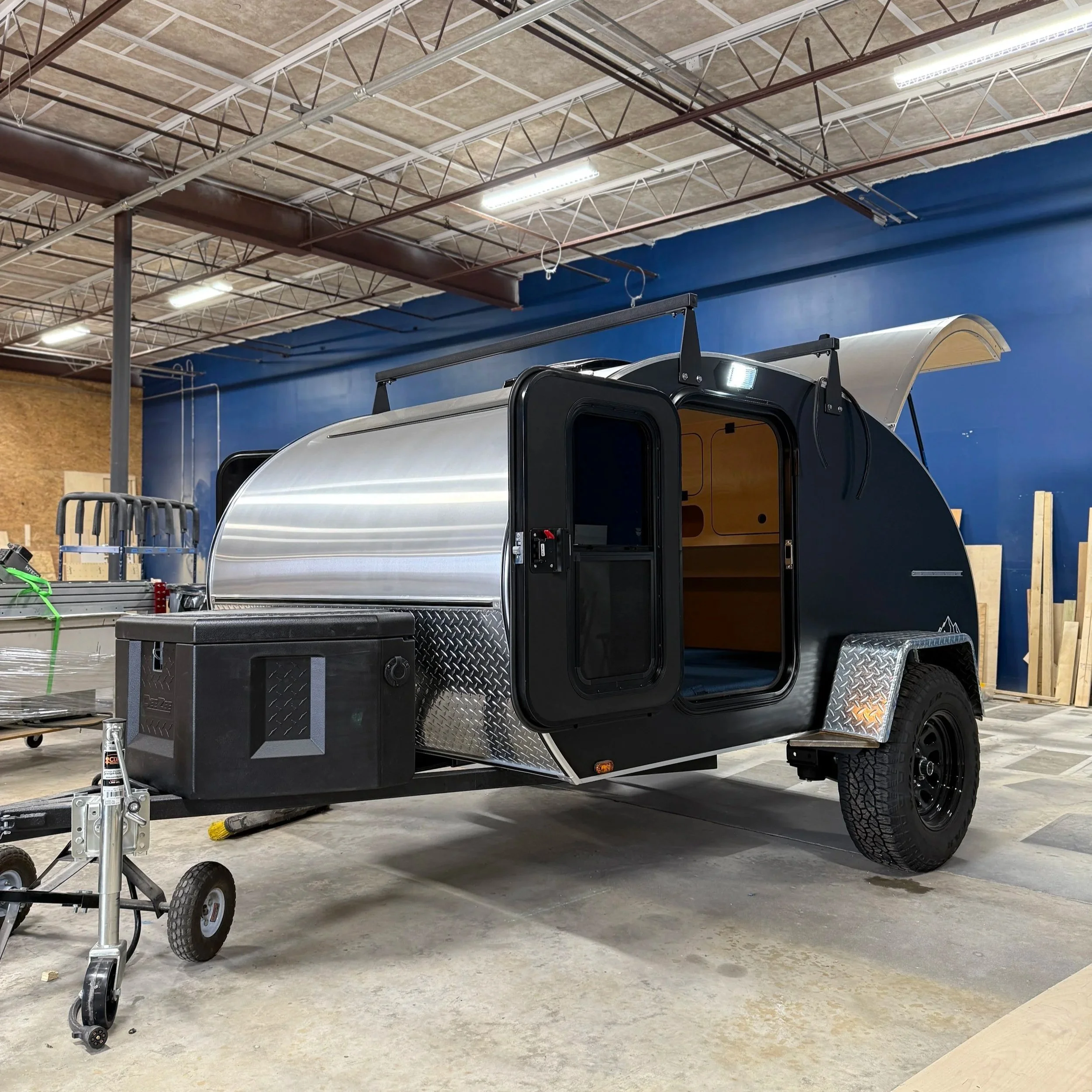 Fenders are now coated black.