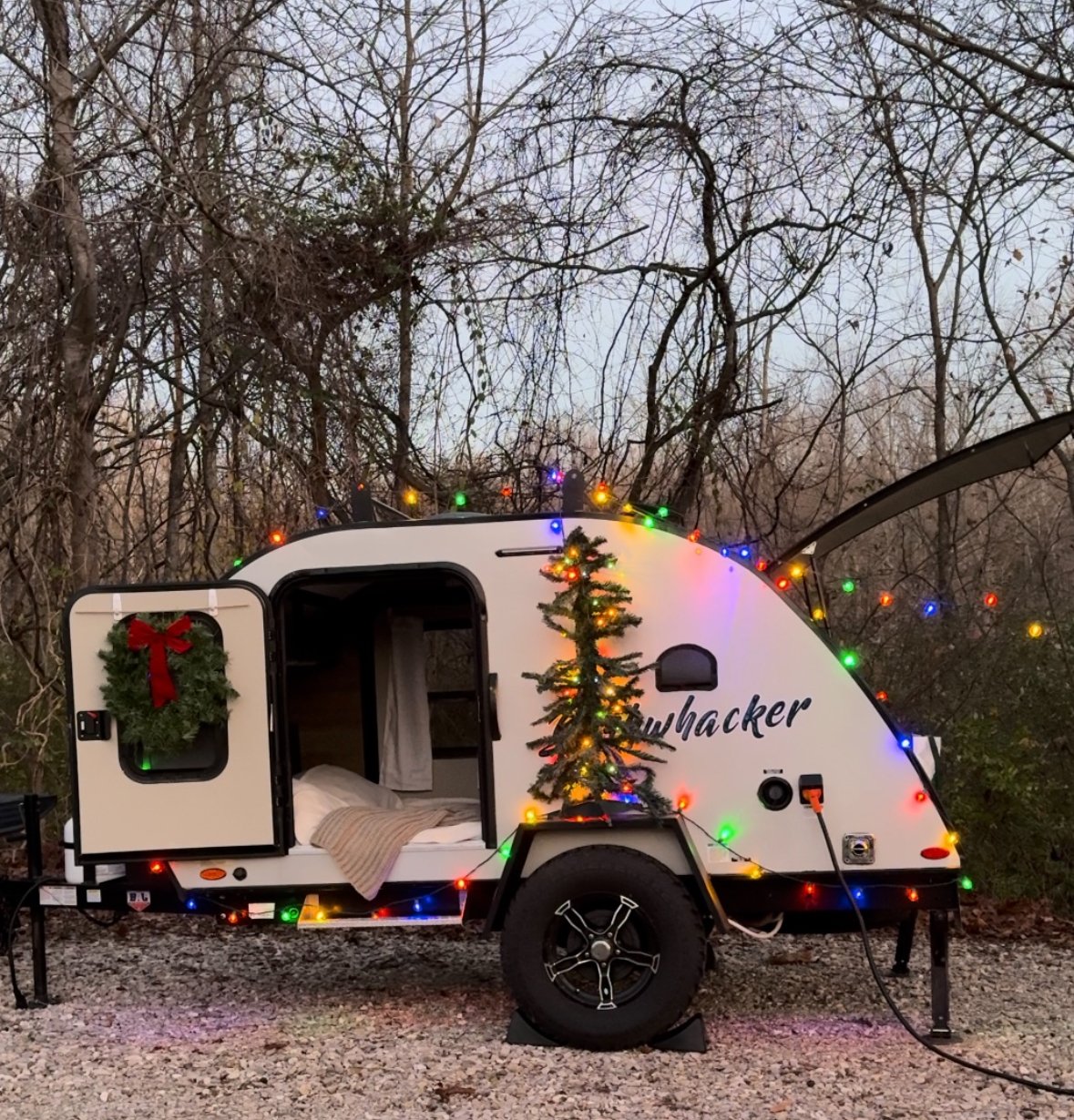 Rollin to the Holidays @tuckandrollin