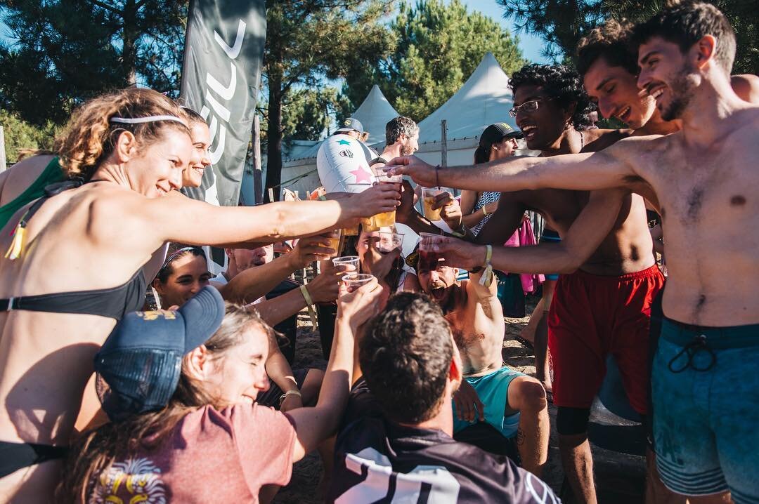 Register your team now for @dreamteamfest 2019 on September 13-15th in Montalivet, France! 🇫🇷 We challenge your DreamTeam,
10 players - 5 women - 5 men, for a 3-day weekend filled with epic beach sports challenges! 💥💥 Ultimate, volleyball, @spike