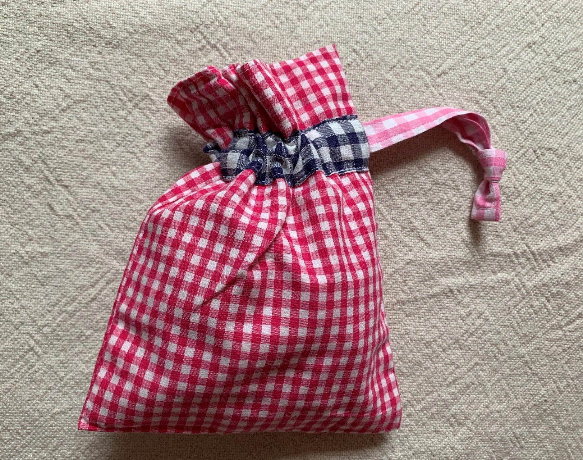 Irish Handmade Gingham Pull String Bags — In The Pink