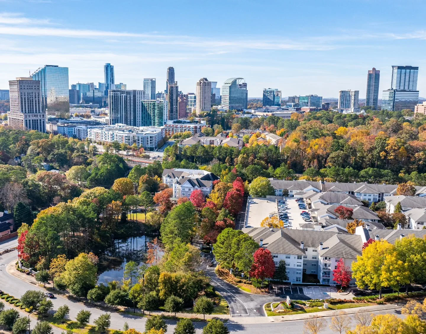 🍑 A T L ✌️

📍Lenox Park
✈️ @sky360aerial 
📸 @scott.since.77