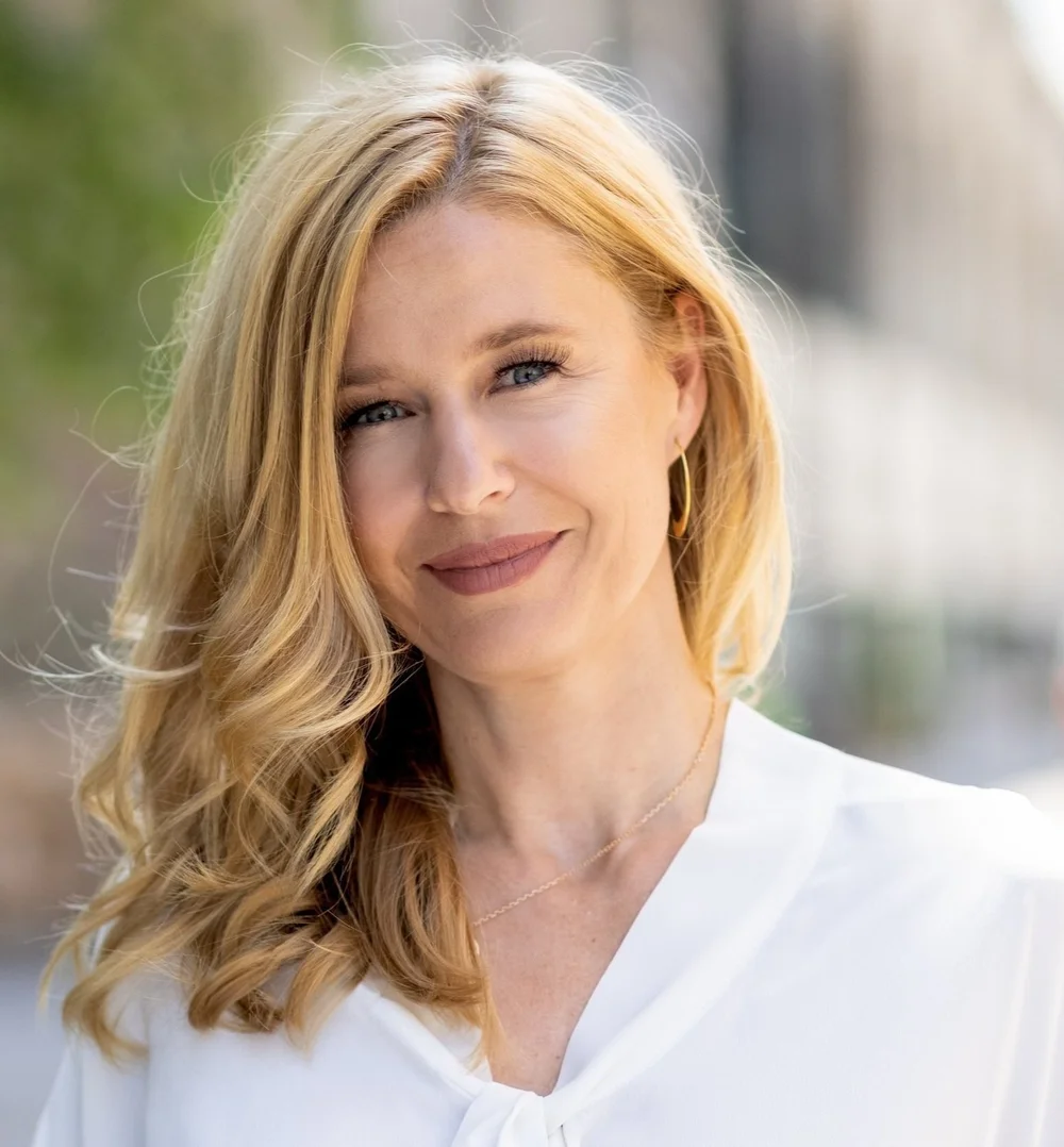 Julia Dannath Schuh DE — Alsia & Partners