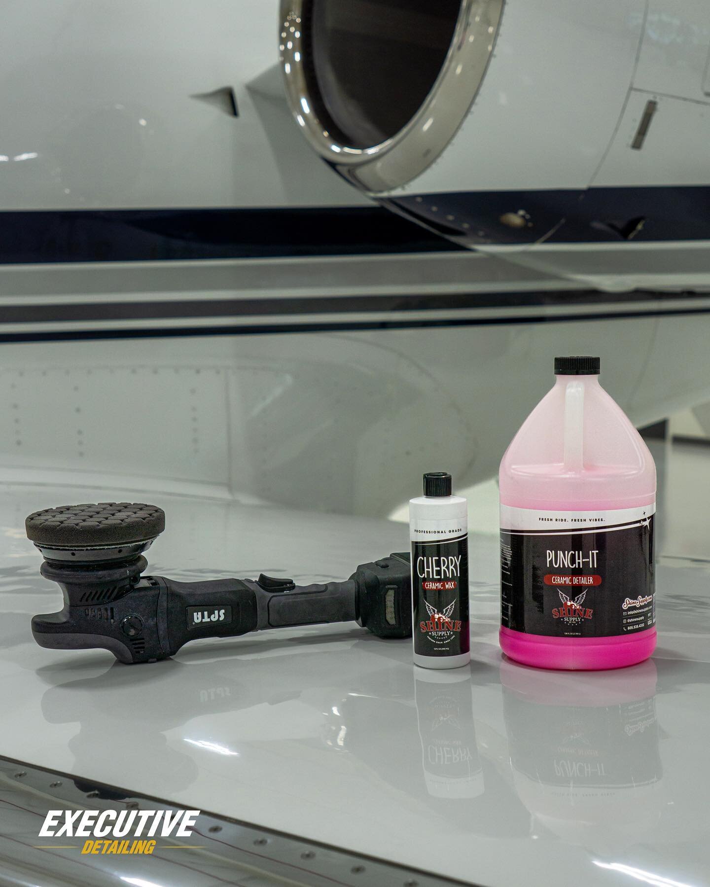 Killer &ldquo;ceramic&rdquo; protection combo from @shinesupply on this Learjet 45!

#detailing #autodetailing #virginiabeach 
#planedetailing #aircraft #aircraftdetailing #virginia #cleaning #norfolk #chesapeake #va #ceramiccoating #wax #interior #c