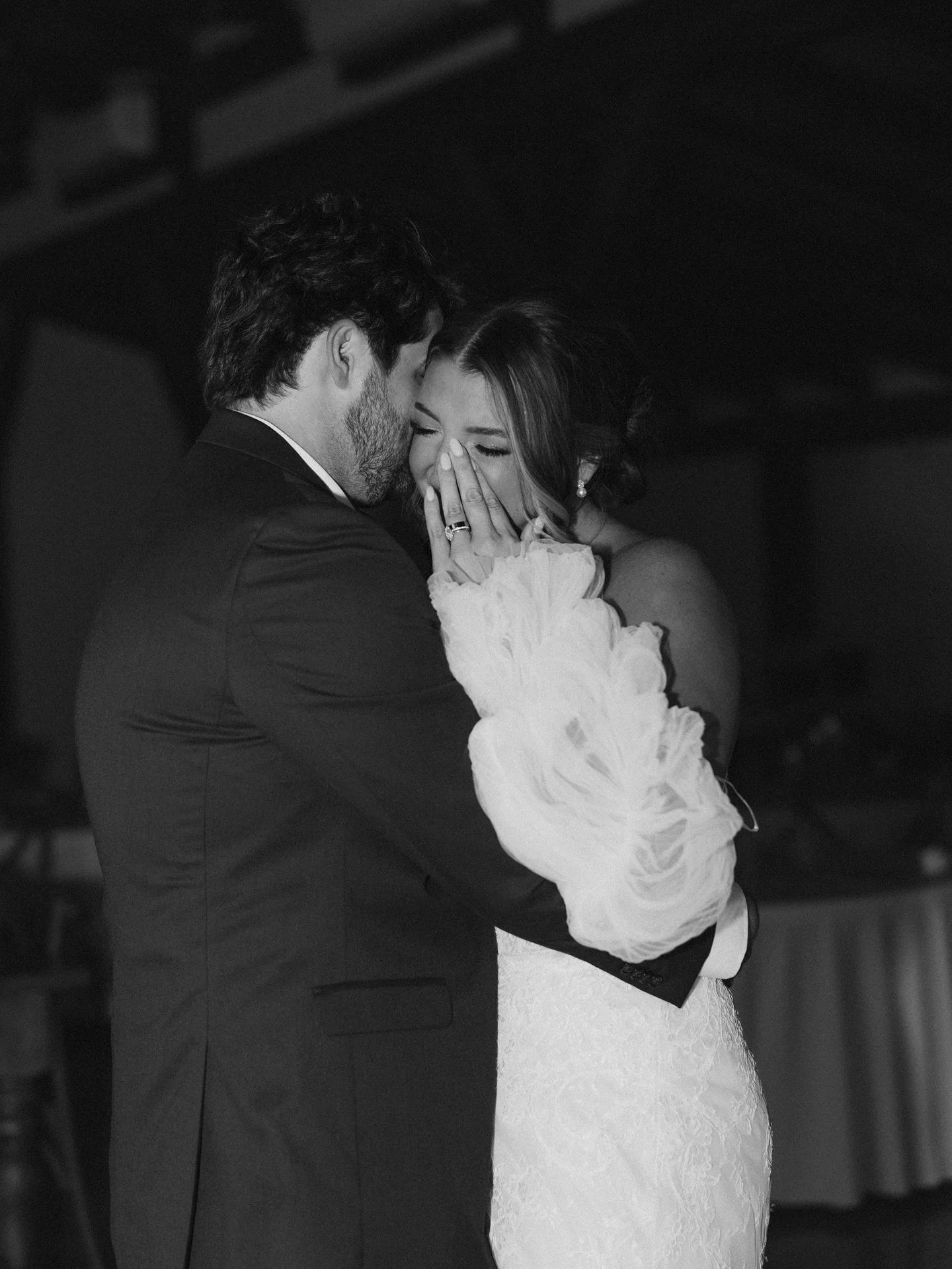 Your last dance should be just as special as your first dance✨

Photo @madisonfrazierphoto 
Planning @beforethevows_ 
Venue @hiddenspringsvenue

#weddingday  #wedding  #reception 
#weddingvibes  #bride 
#groom  #ido 
#weddinginspo 
#weddingprep 
#wed