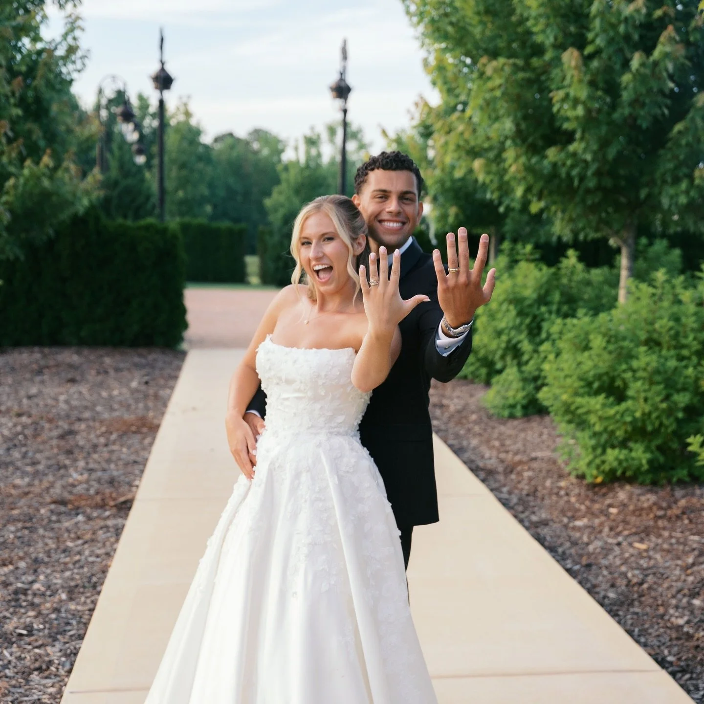 Two remaining Saturdays in spring 👀✨

📅 3/28
📅 4/4

If you&rsquo;ve been waiting, this is your sign 🥂
Let&rsquo;s make it a night your guests will never forget!

📩 DM us to lock it in before they&rsquo;re gone

Photo by @ashleyblairphoto 
Venue 