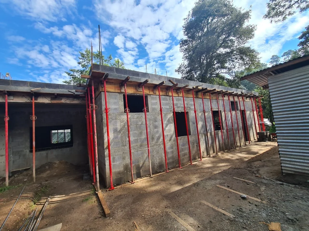 Esperanza Center — IEP