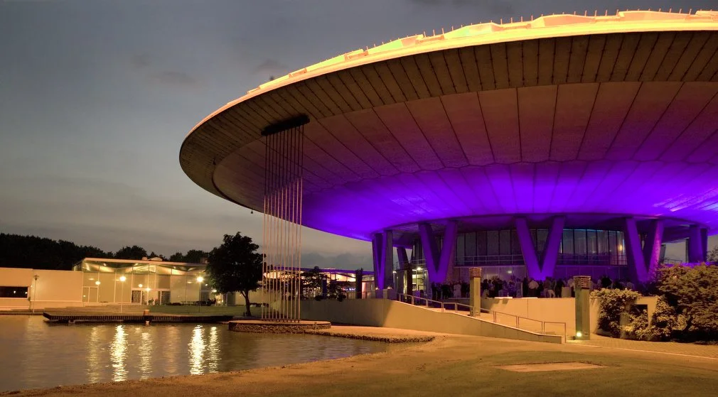 PRIVATE PARTY EVOLUON