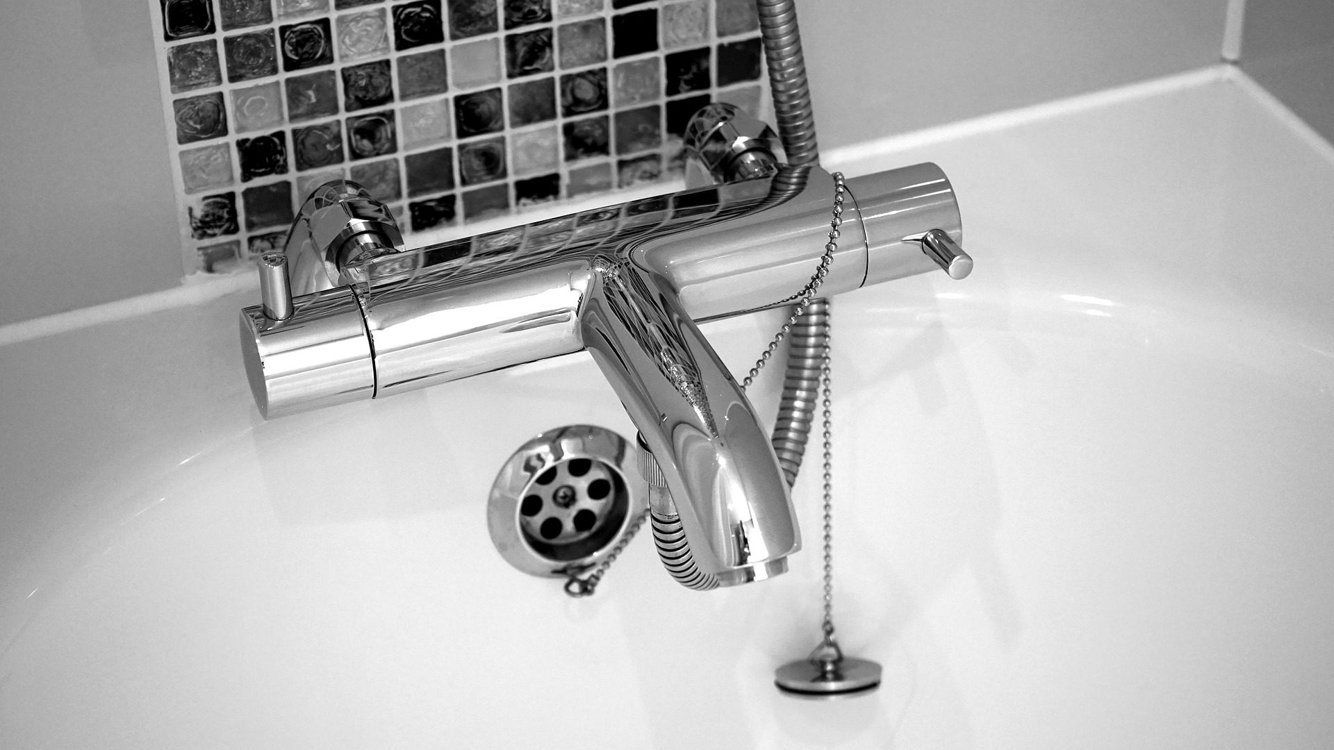 tap-1937432_1920.jpg