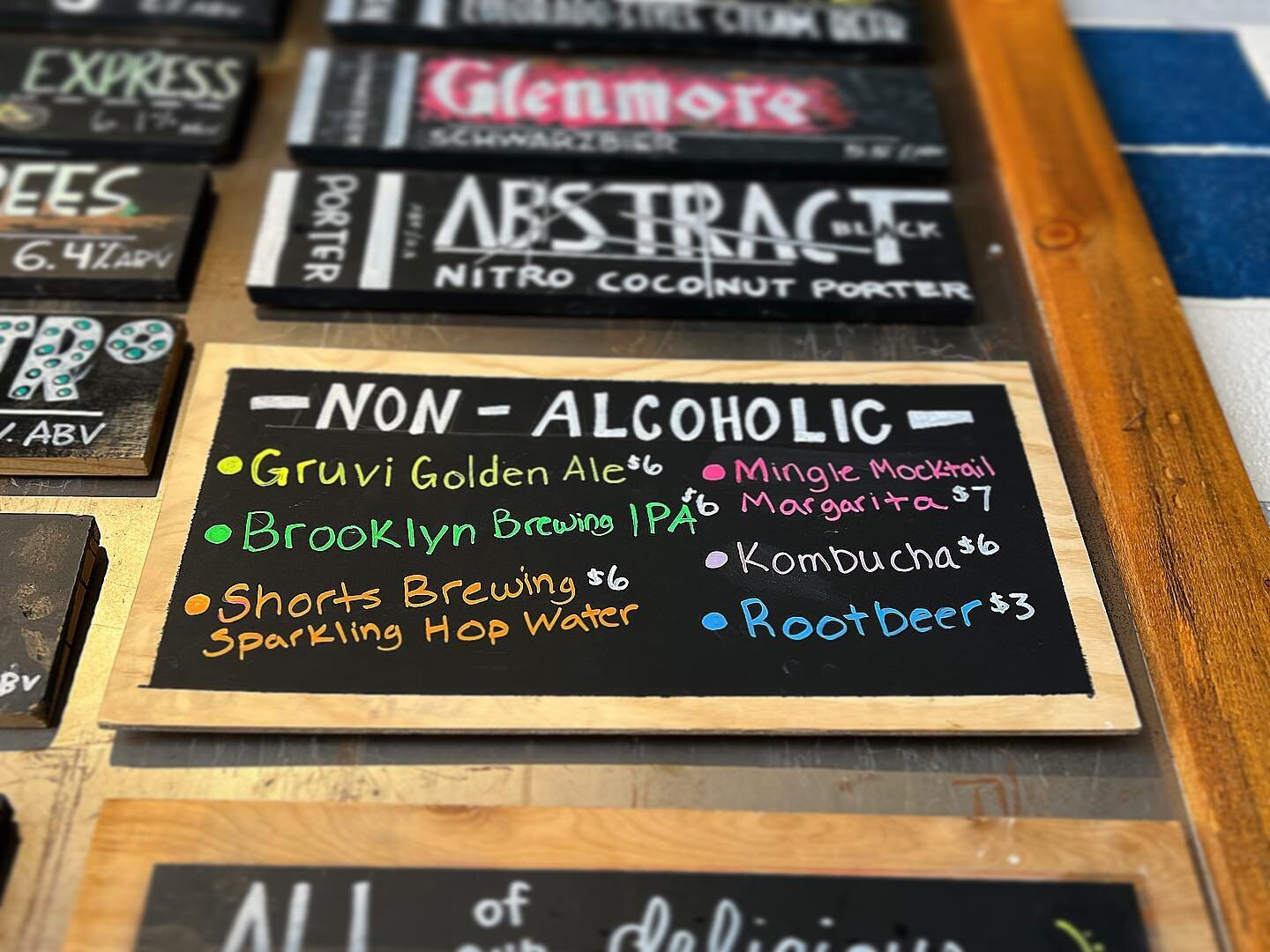 Have you checked out our newly added non-alcoholic options? We&rsquo;re so happy to be able to offer these in addition to our rotating beer taps. 🍻

#stormpeakbrewing #steamboatsprings #colorado #craftbeer #nonalcoholic #options #drinktheboat