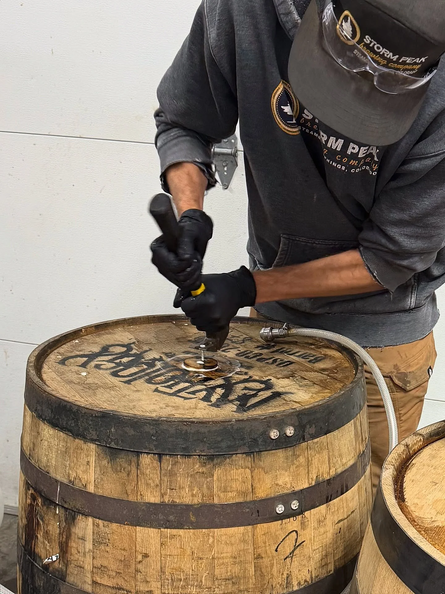 👀 Keep your eyes out! Not quite ready yet, but we’ve been aging gourd intentions for 1 year in @mythologydistillery whisky barrels.
🎃🥃🍺 Stay tuned for more details and to find out when you can get your hands on this one.
#stormpeakbrewing