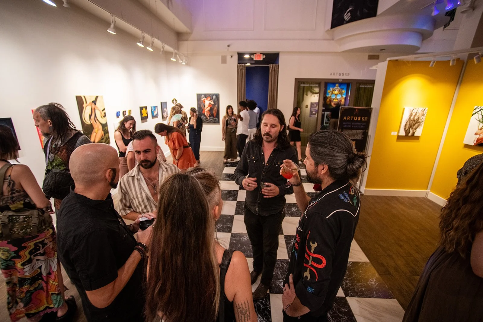 Kara_ArtUSCo_Opening-67.jpg