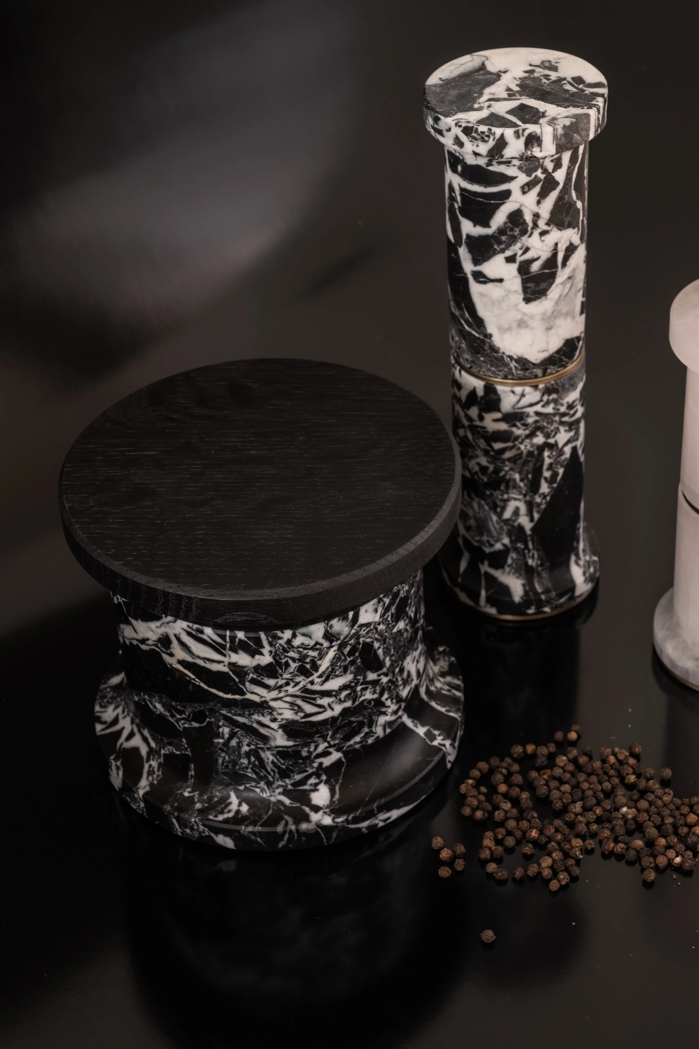 Column Collection in Grand Antique