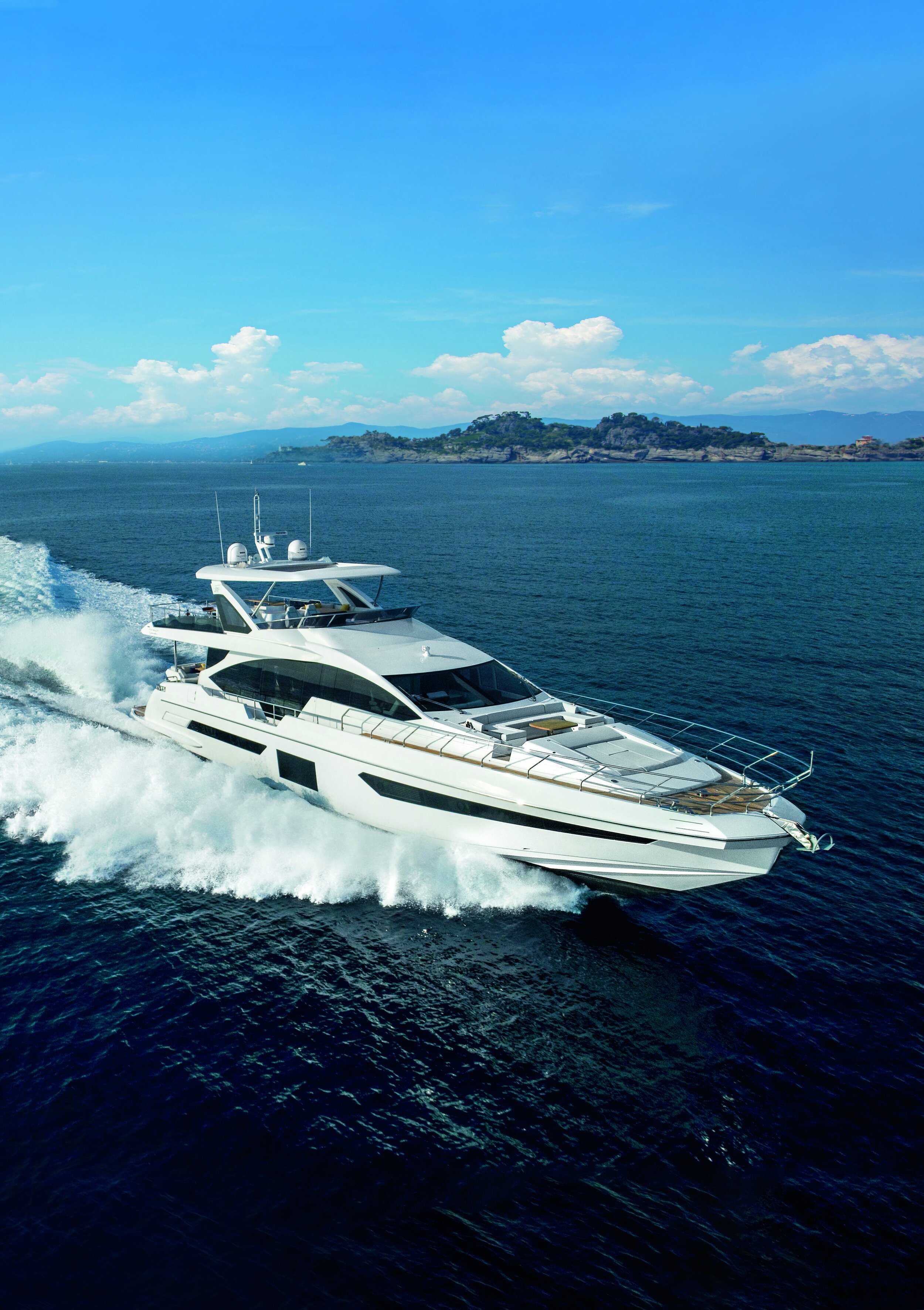 pacific coast yachting services