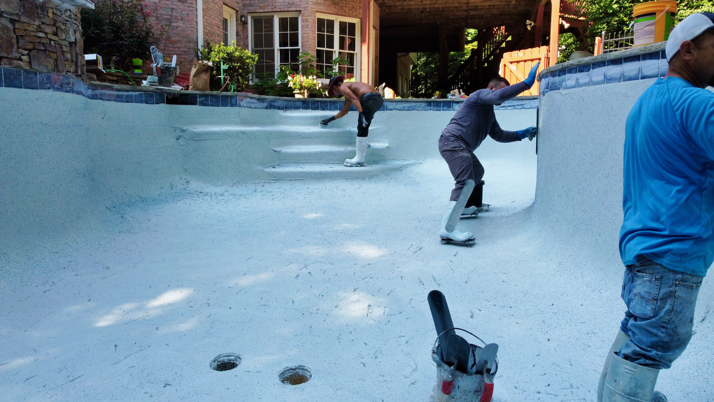 Cool Blue Quartz Finish- Residential Pool. Plastering