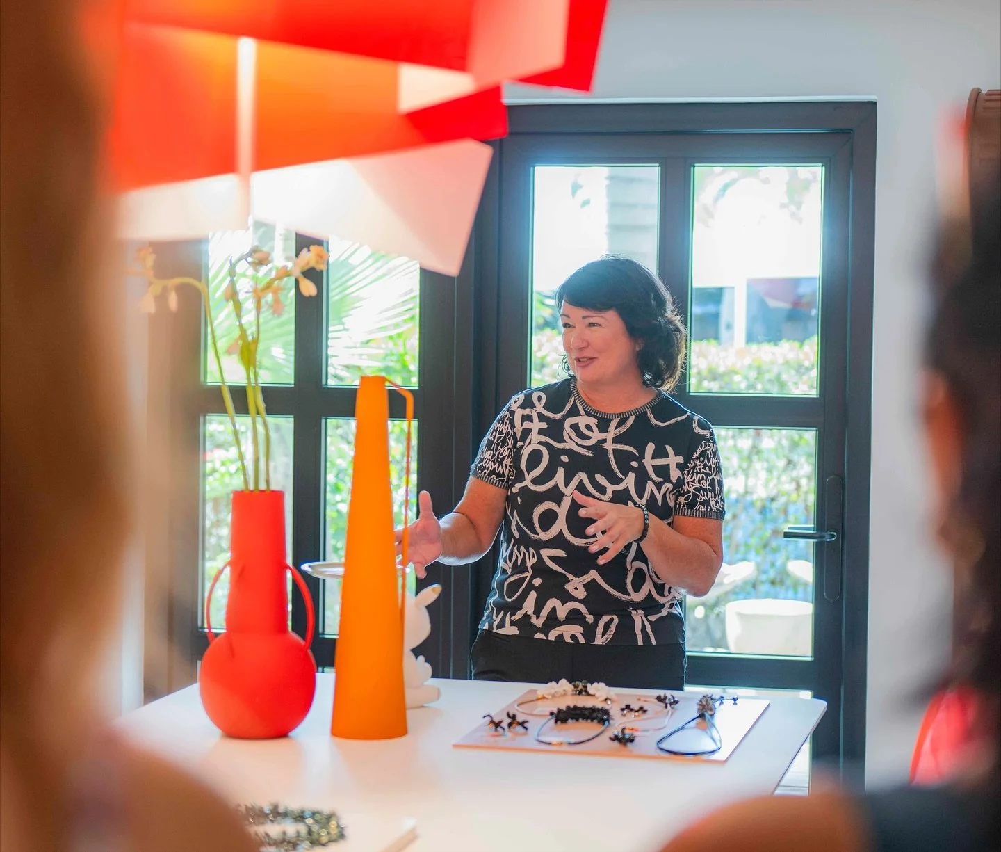 Inspirational visit in the Studio✨ it&rsquo;s simultaneously humbling and energizing 🔥. 

#glassart #glassartaruba #artstudıo