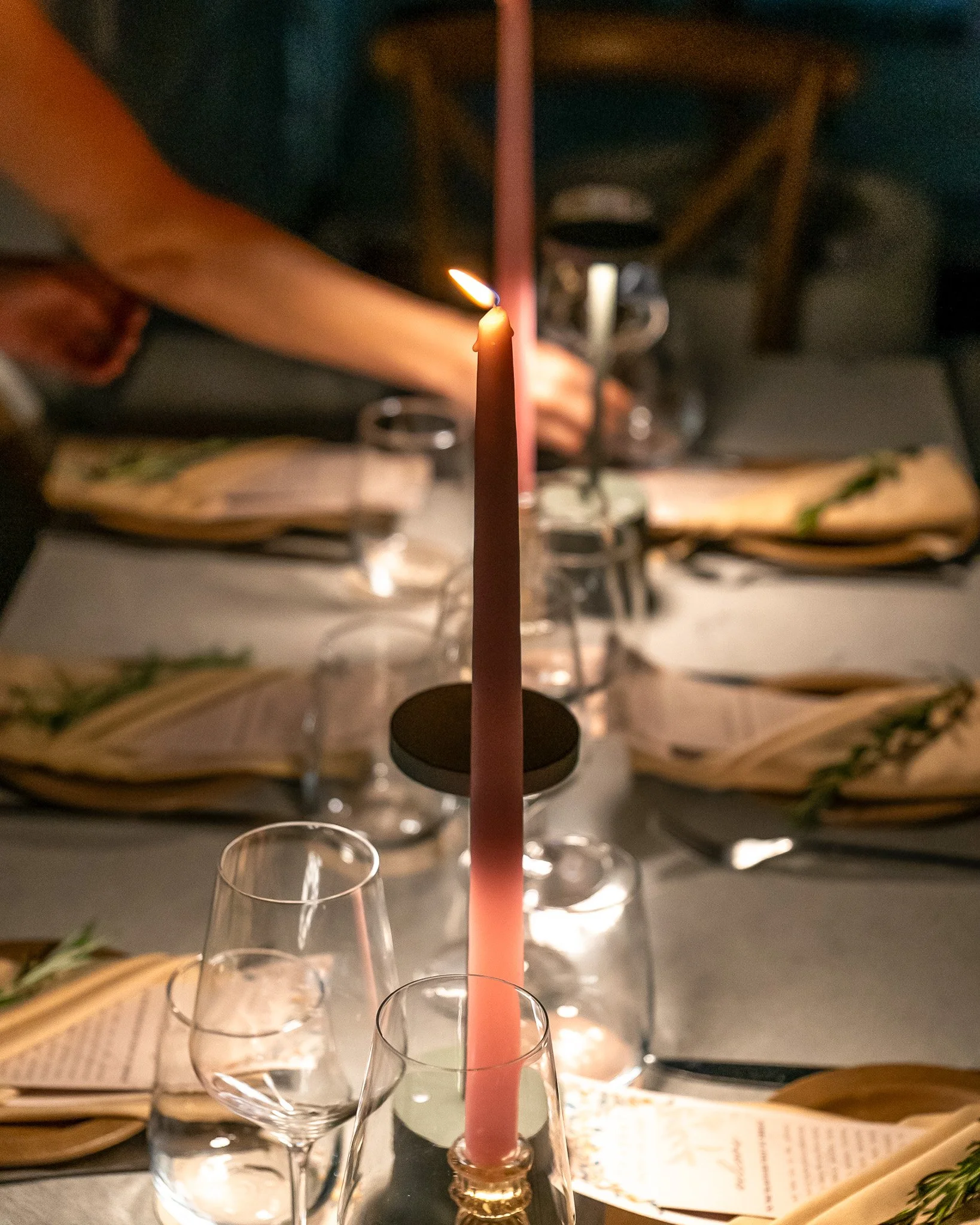 passover table set up