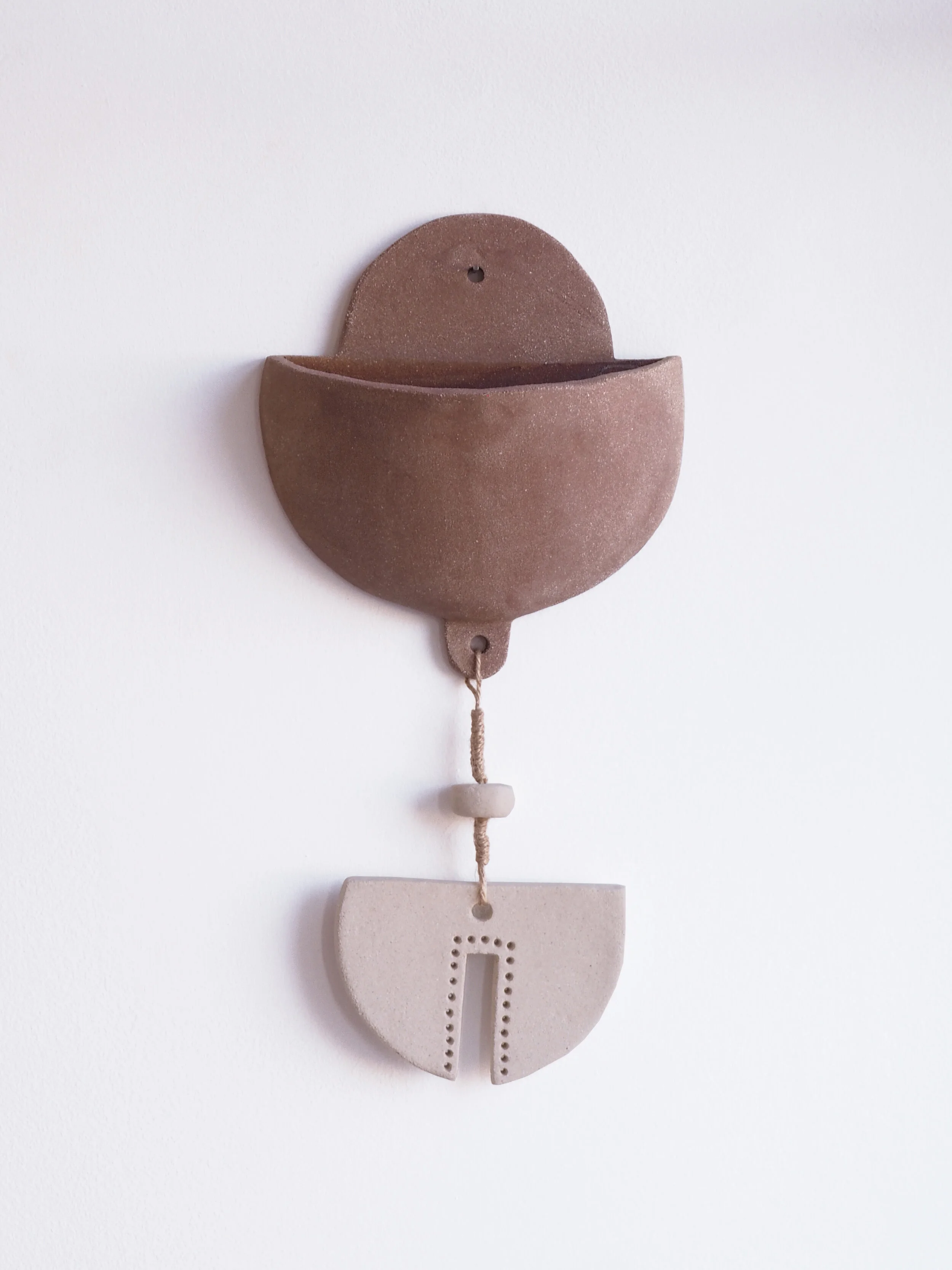 White & Terracotta Vase I — Grauº Cerâmica