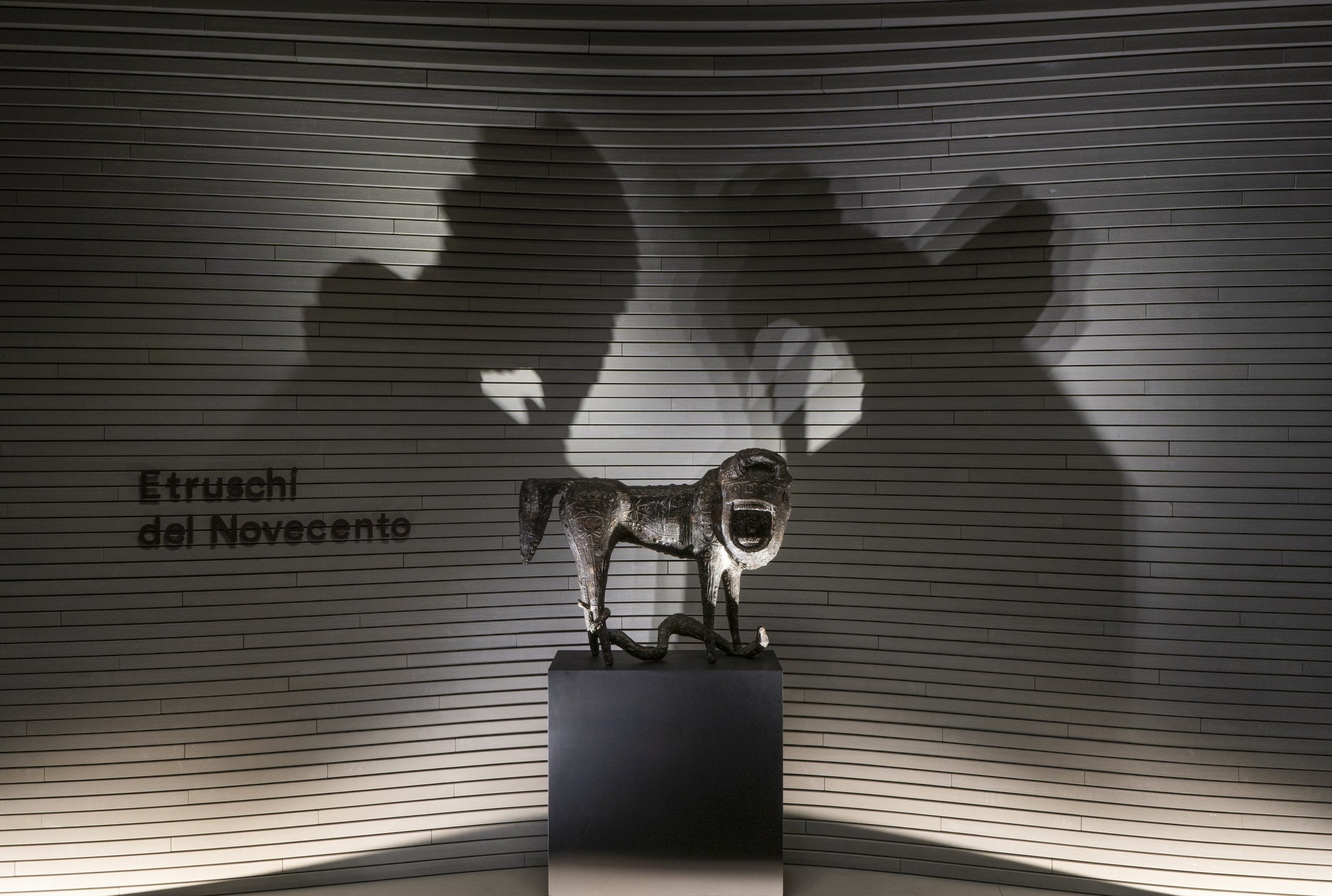 EtruschiNovecento_Ph.Portanome per Fondazione LuigiRovati (3).jpg
