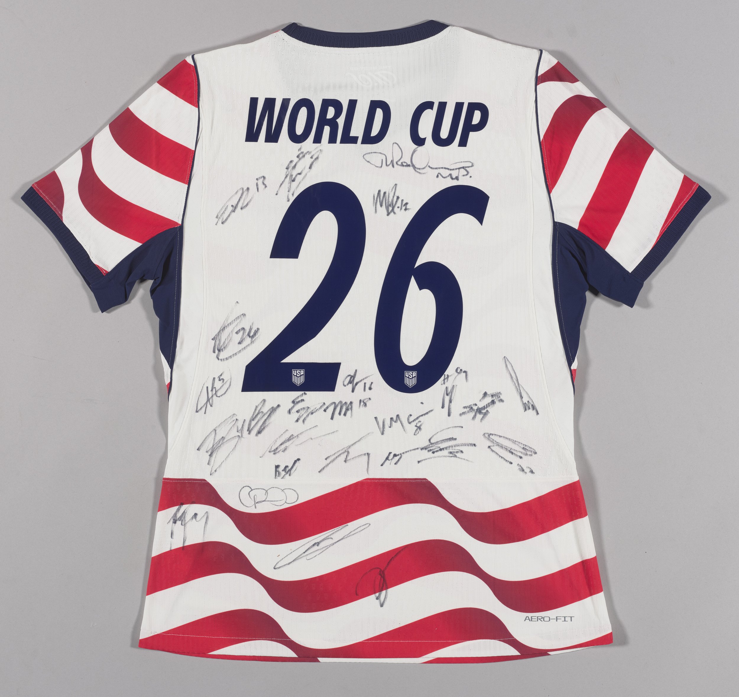 ONE GOAL: AN AUCTION TO BENEFIT THE FIFA GLOBAL CITIZEN EDUCATION FUND ¡VAMOS! COME ON! HWAITING! ALLEZ! | FIFA World Cup 2026™