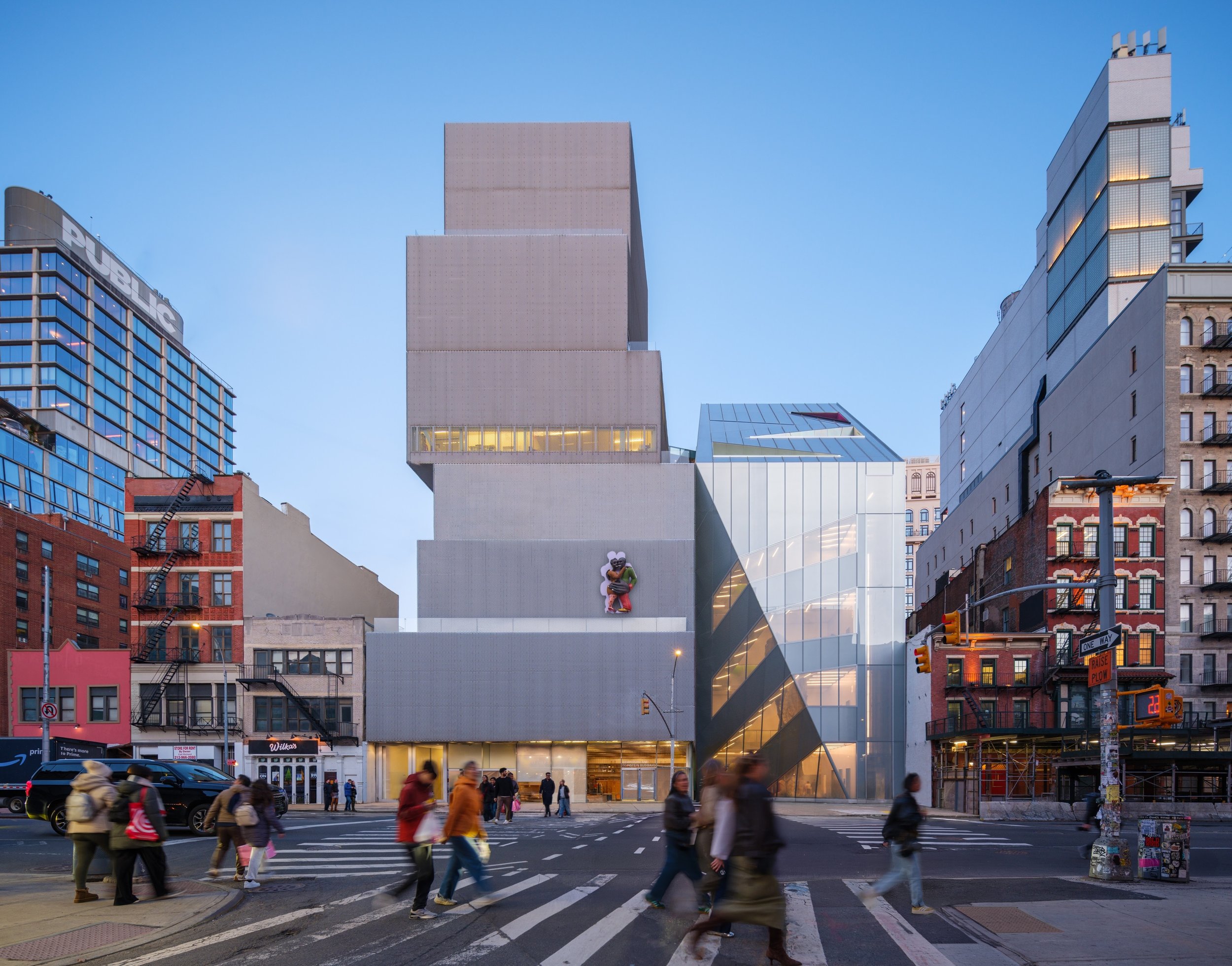 New Museum Elects New Members to Board of Trustees