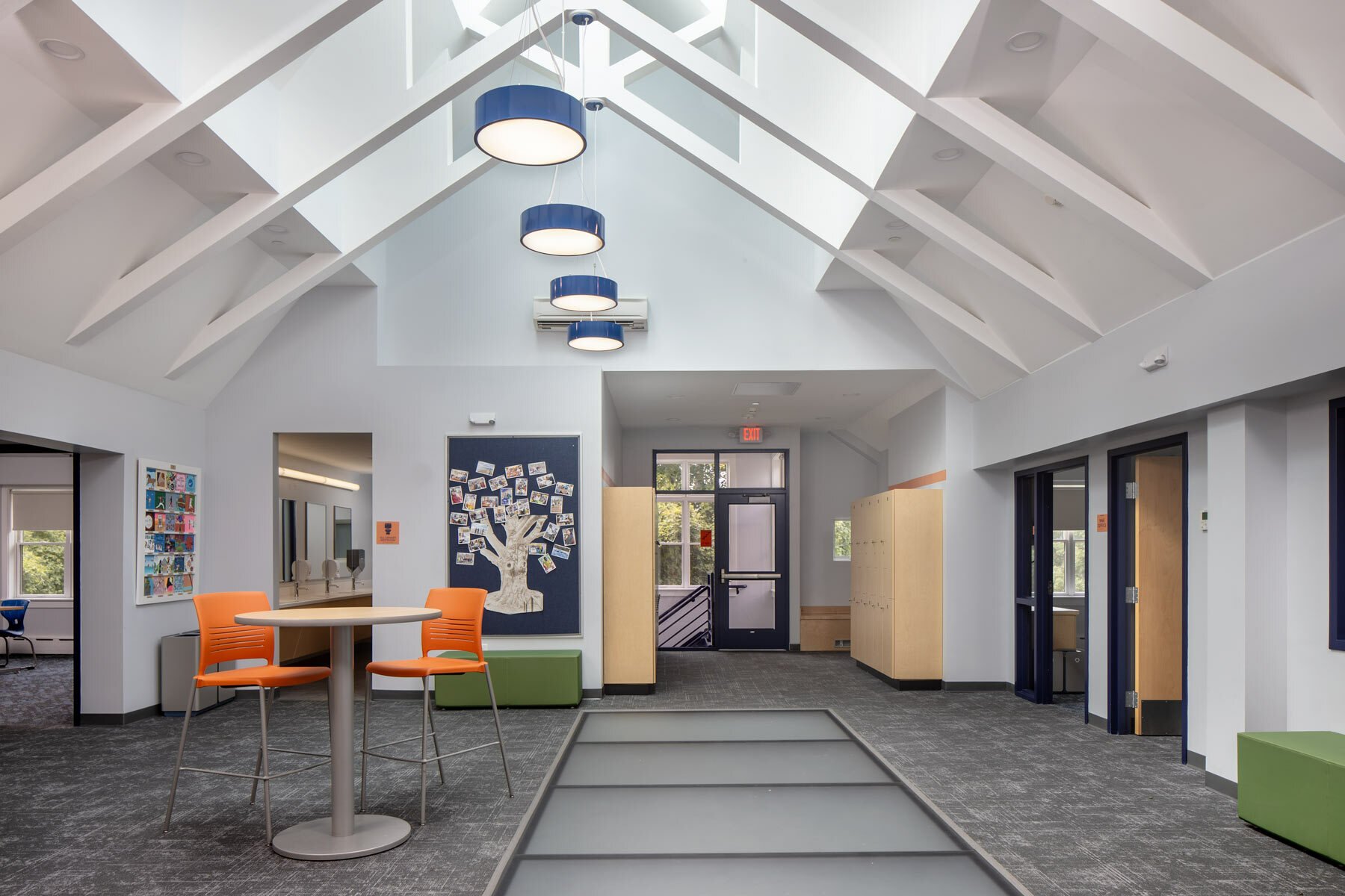 friends-academy-upper-level-student-common-area-landscape.jpg