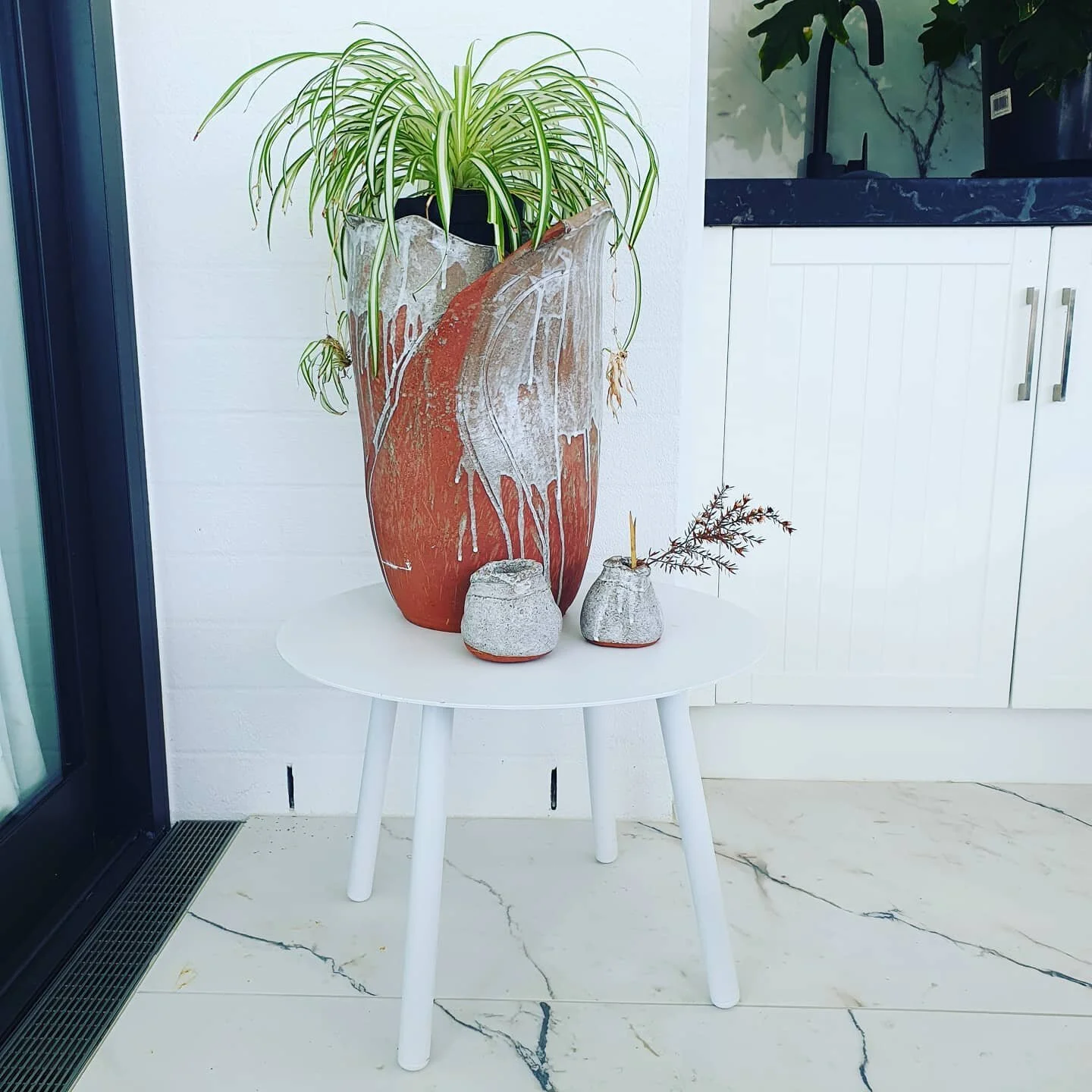 Red Raku clay planters
Inspired by plants for plants
See my website www.omahabayart.co.nz