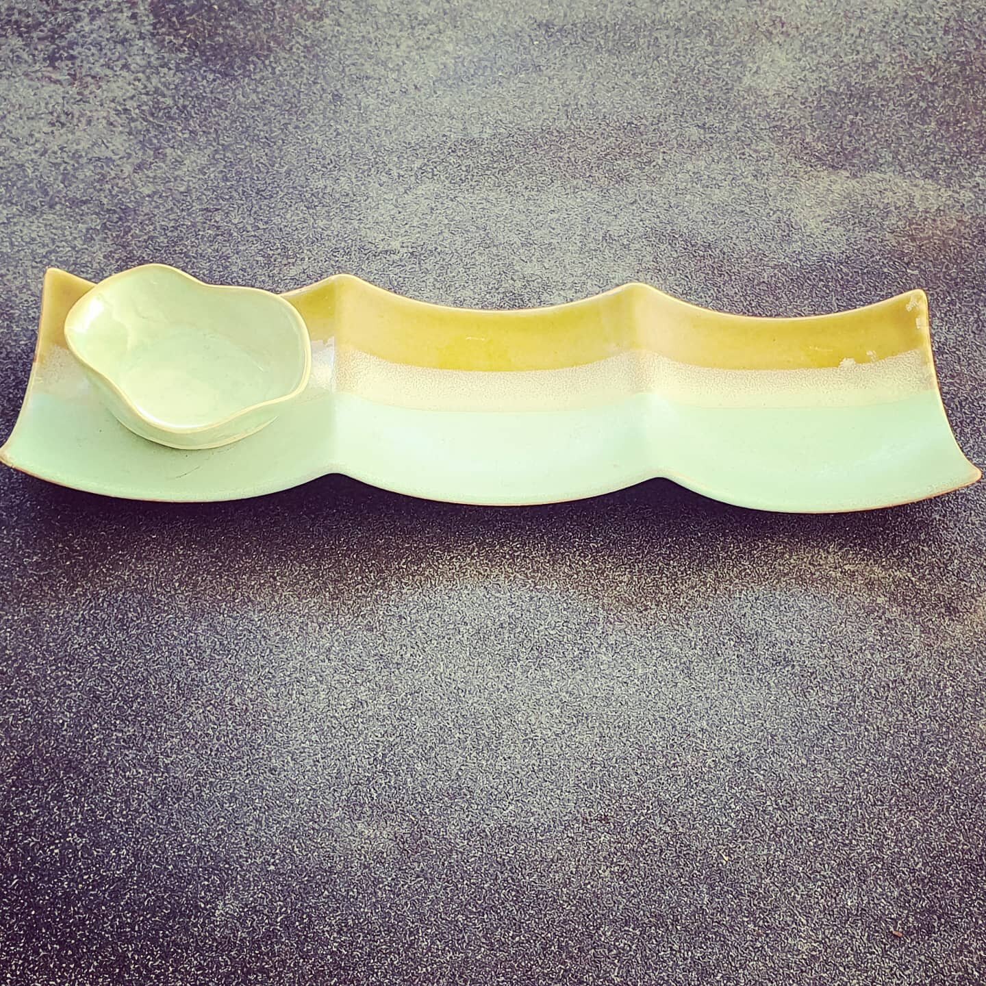 Minty ceramics for festive goodies
See my website www.omahabayart.co.nz