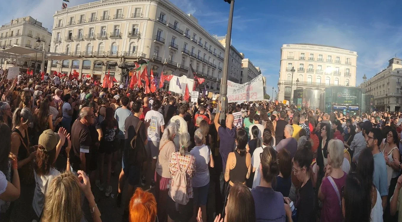 The Everyday Struggle Against Fascism: Reading the Pavement in Madrid