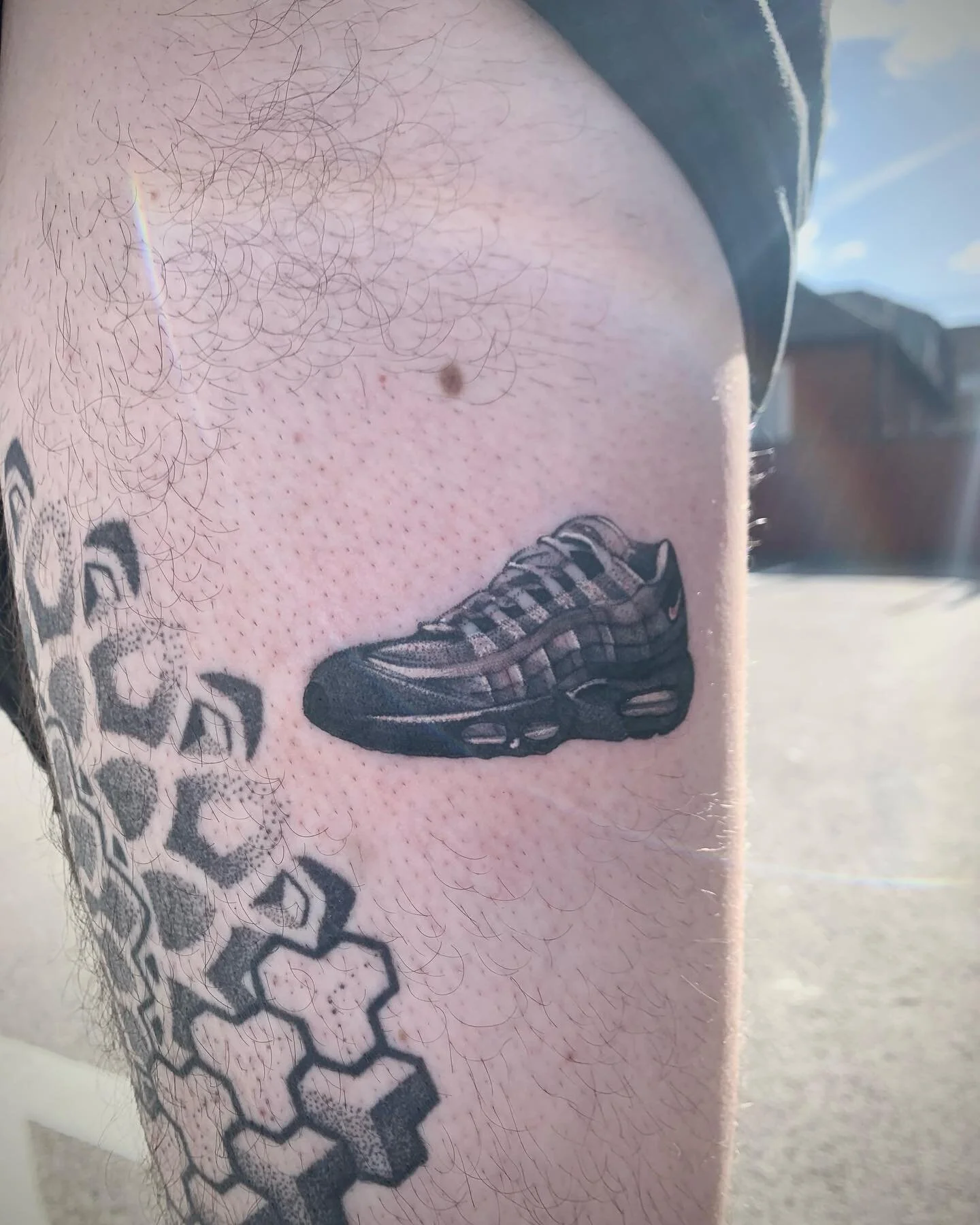 Naughty little @nike 110 for @jdxtattoo 

Created using - @dynamiccolor  @kwadron @bishoprotary @criticaltattoosupply 

@freebirdtattoos 

GAC 

#nike #nike110 #tattoo #microrealism #blackandgreytattoo #blackandgrey #realism #trainers #tattooartist #