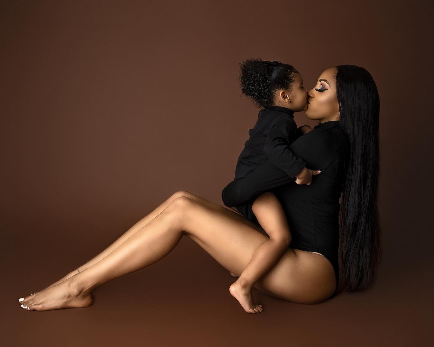 This mother-daughter session was EVERYTHING, they killed their session!!🔥🔥🔥🔥
&bull;
#tiarradarnellphotography #suffolkphotographer #norfolkphotographer #757photographer #motherdaughtersession