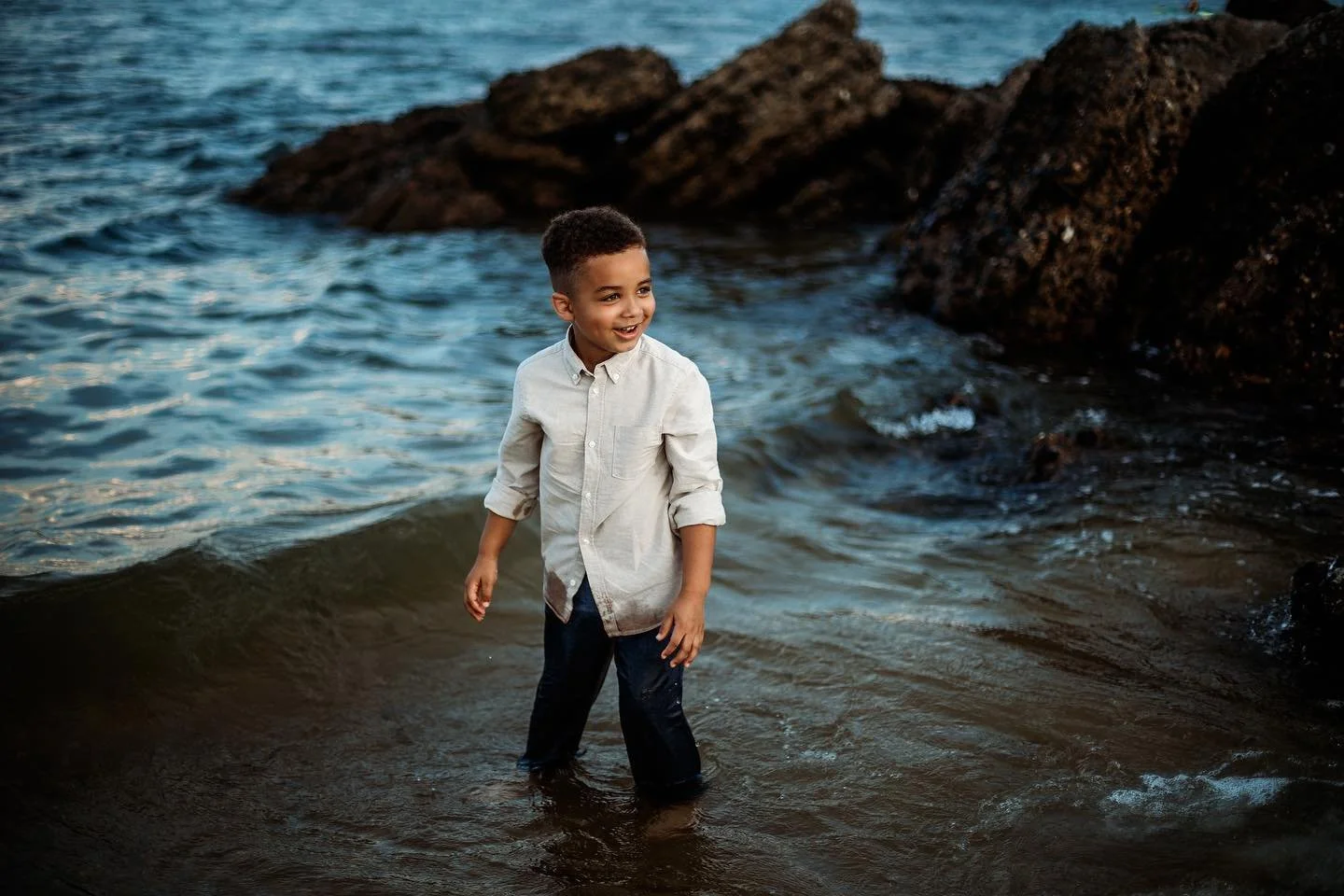 How handsome is he!
&bull;
#tiarradarnellphotography #hamptonroadsphotographer #757photographer #suffolkphotographer #norfolkphotographer