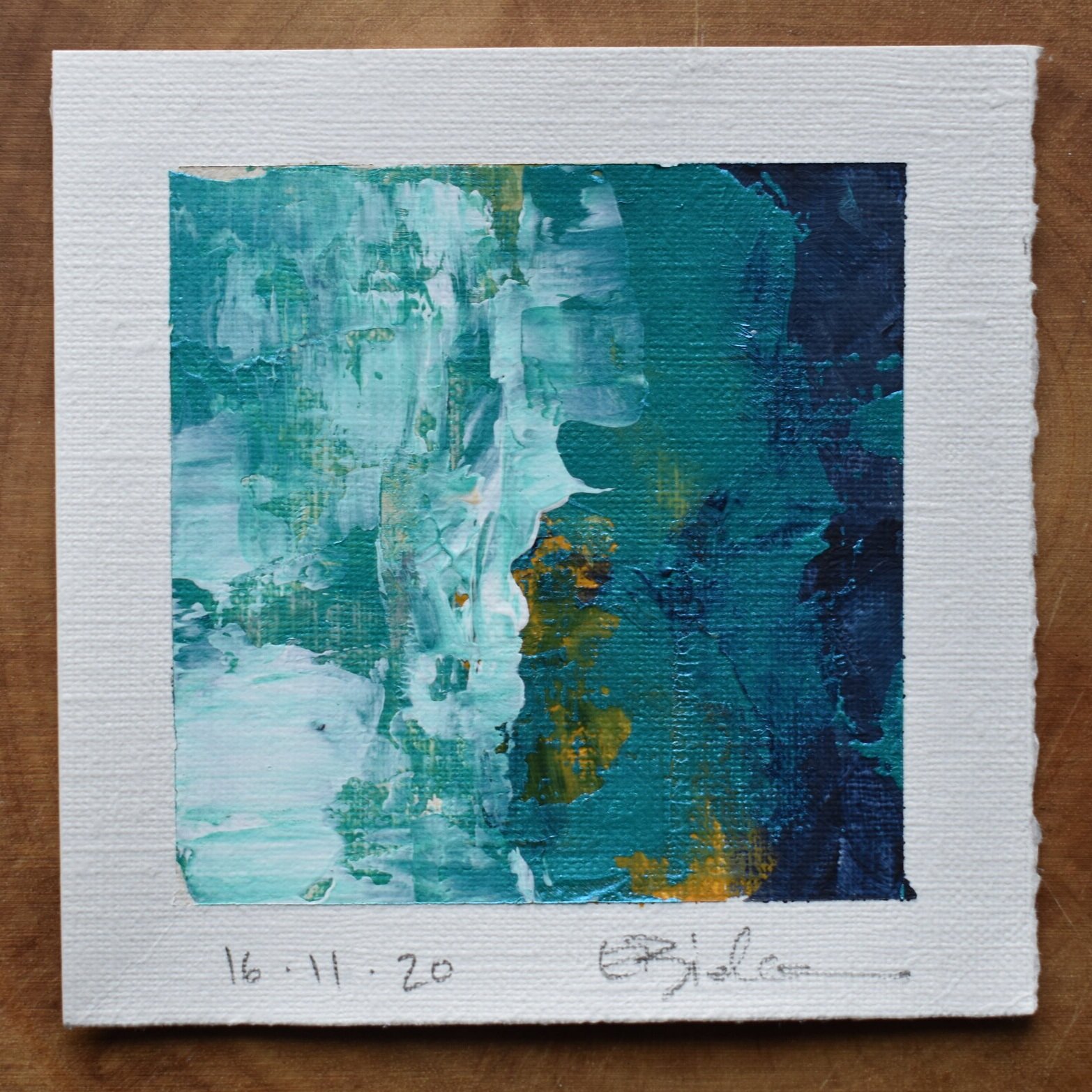 Crest Point 4" x 4"