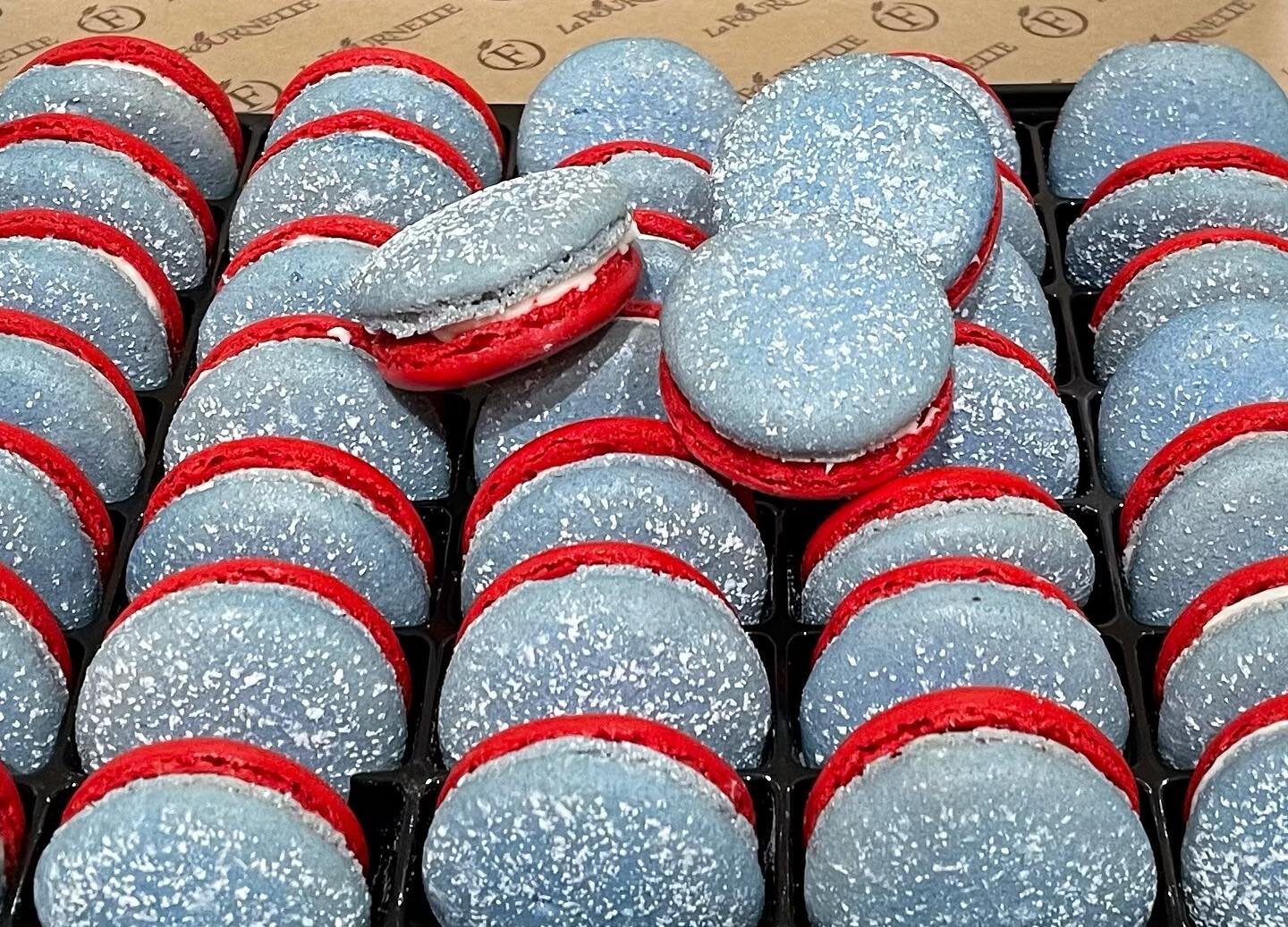 Happy Independence Day week end! 
We will be closed Sunday but are open 7-2 on Saturday and Monday.
Pictured are our celebratory macarons filled with cream cheese