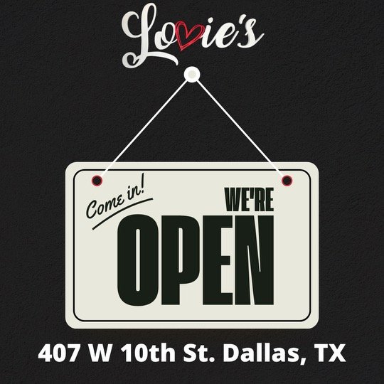 Lunch at Lovie’s