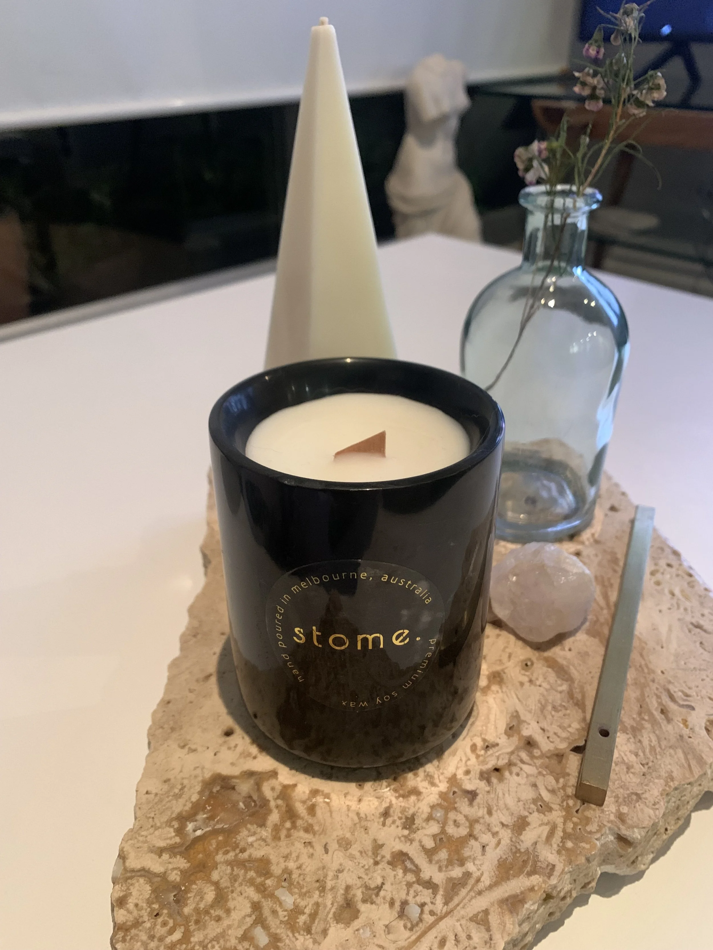 CARRARA MARBLE COCOSOY CANDLE