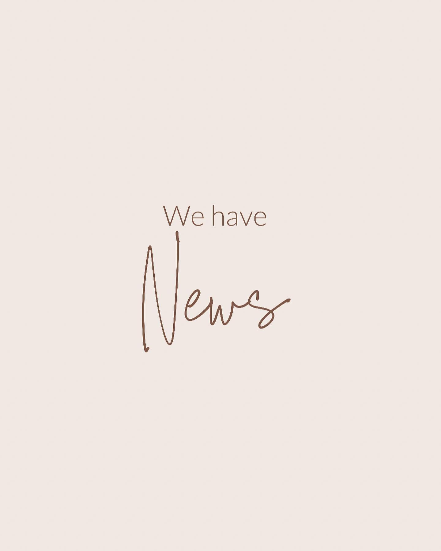 News! 
We&rsquo;re online BABY! ✨ 👇🏼 

https://www.fresha.com/providers/alexander-and-co-hair-studio-g2sezsl7?pId=259208 

#nakhairaustralia #nakhair #nakhaircare #thenakcollective #nakcolour #nakmetallics
#hairpics #brisbanemodel #softwaves #wavey